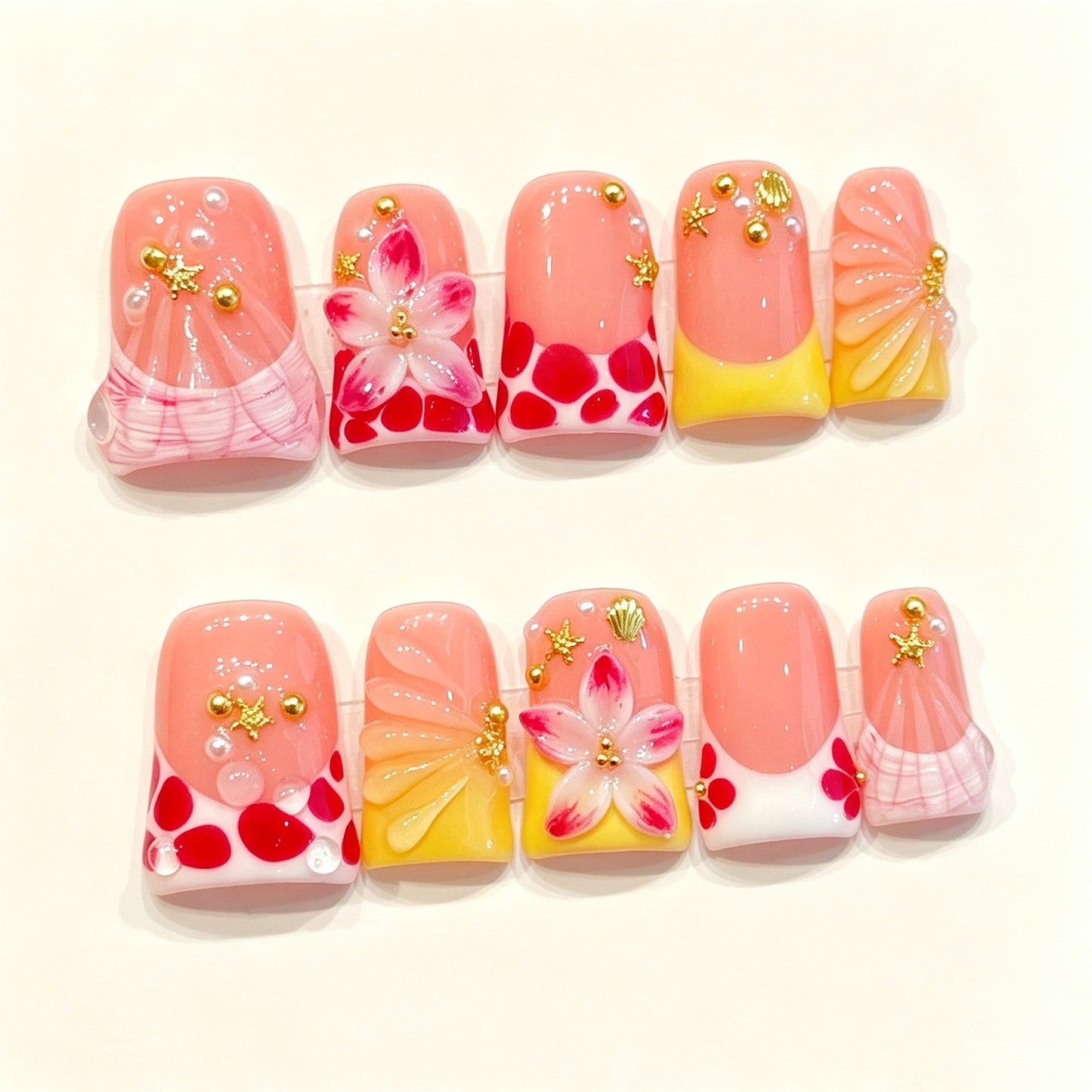 Coral Coast Glow | Short Duck Press‑on Nails