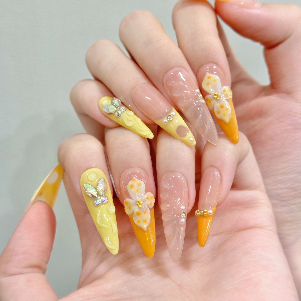Honey Wing | Long Stiletto Press‑on Nails
