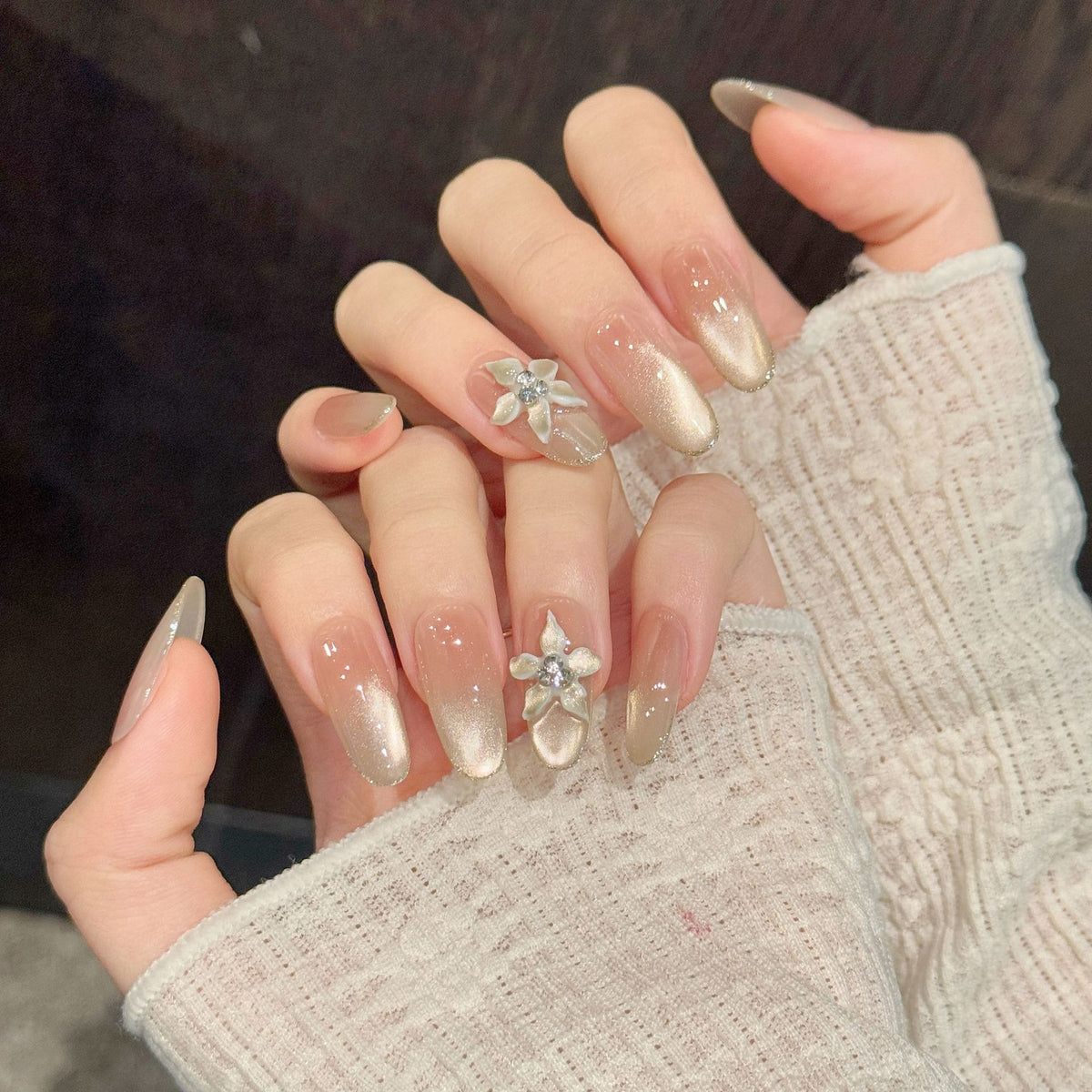 Glow Bloom | Medium Oval Press‑on Nails