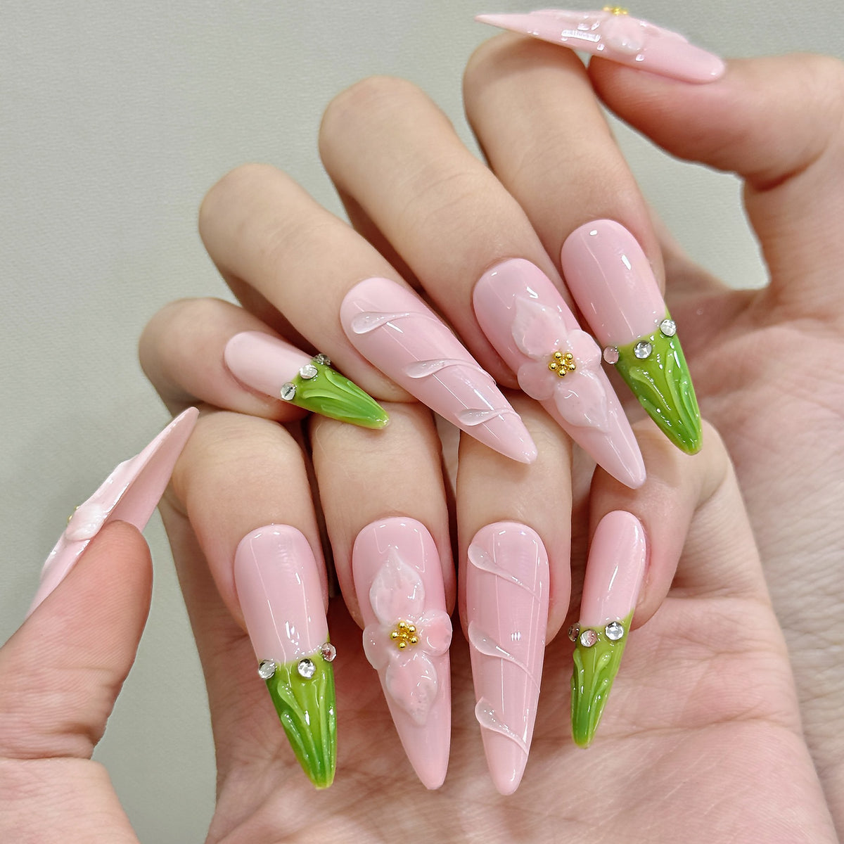 Petal Dew | Long Stiletto Press‑on Nails