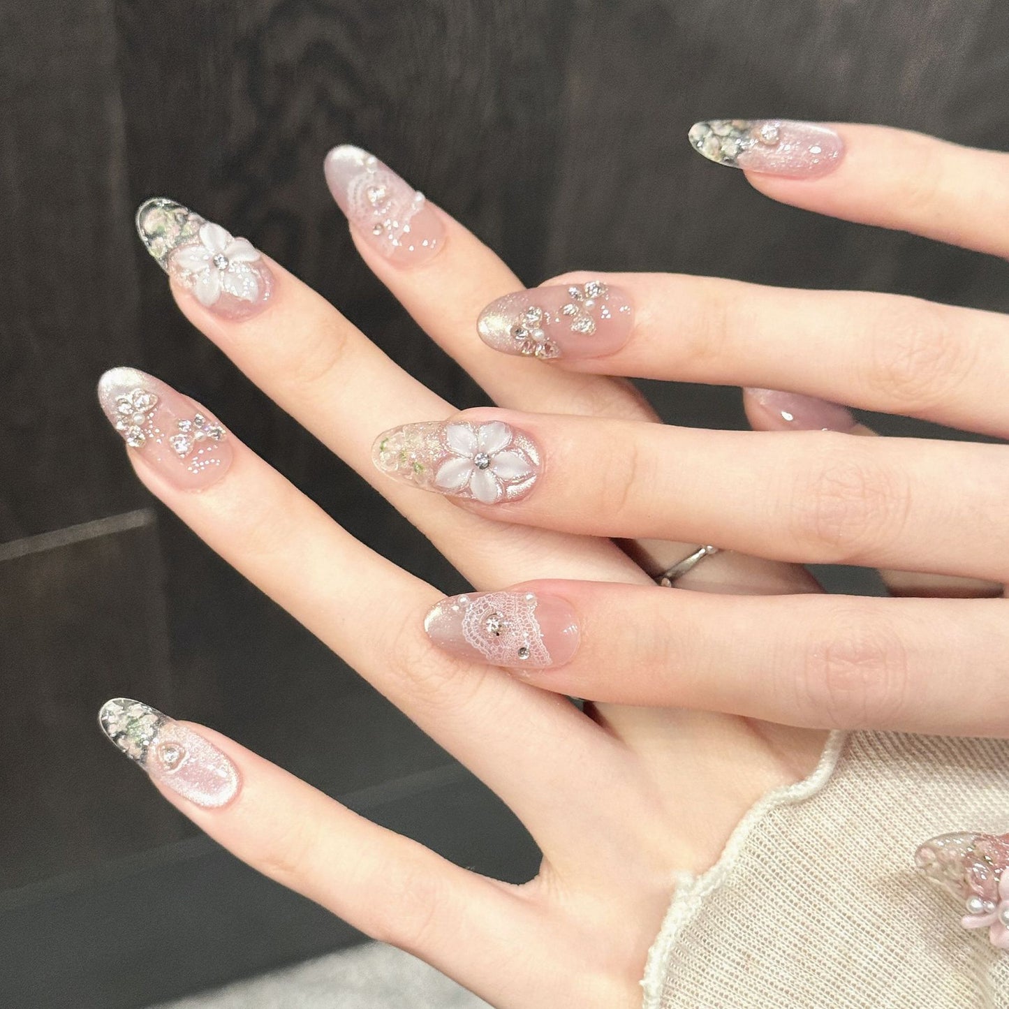Blush Petal | Short Oval Press‑on Nails