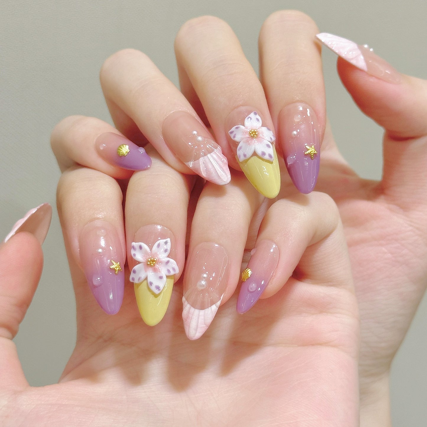 Lavender Drift | Medium Almond Press‑on Nails