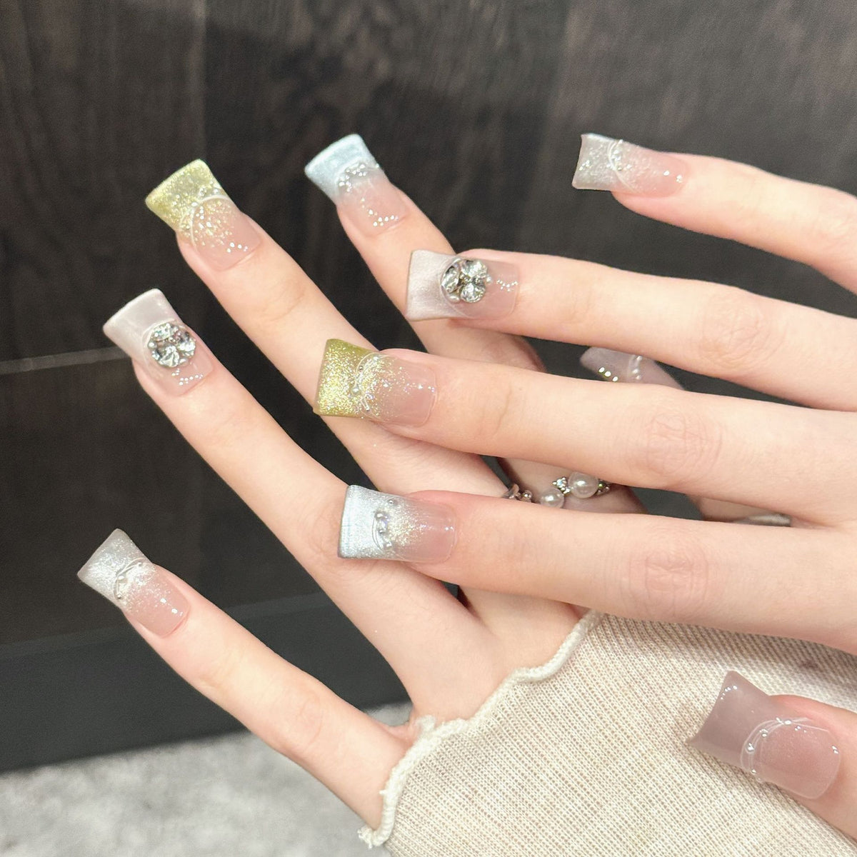 Pastel Shimmer | Short Duck Press‑on Nails