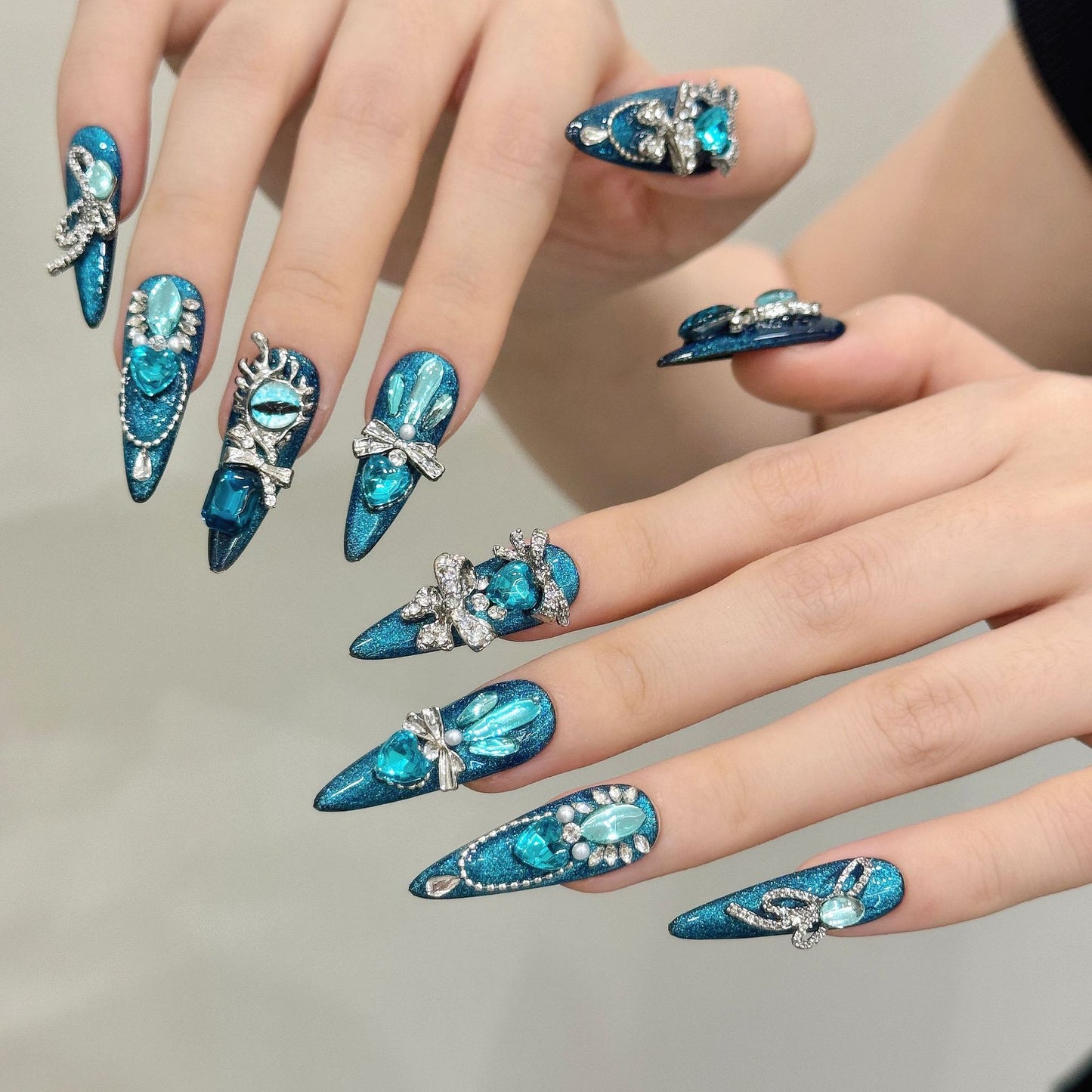 Azure Charm | Long Stiletto Press‑on Nails