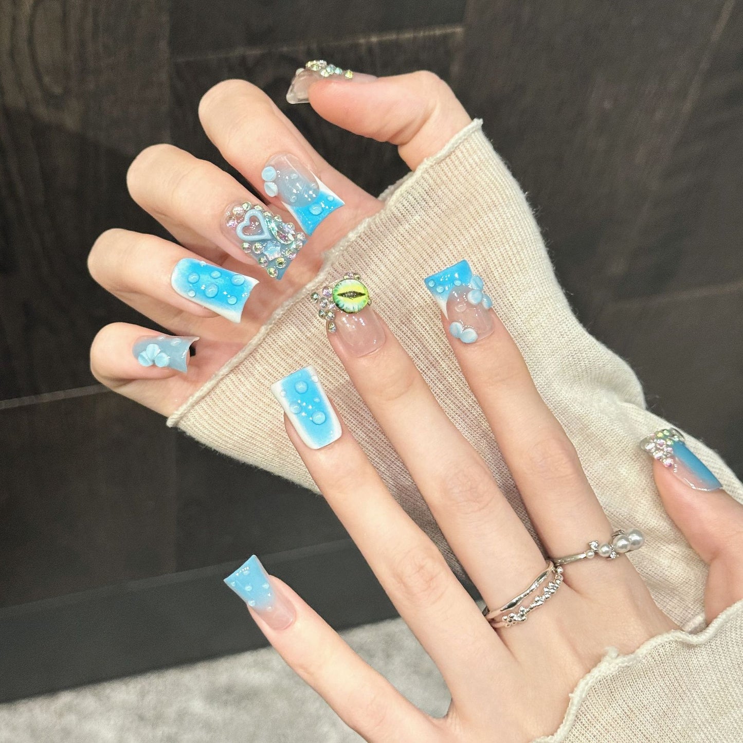 Ocean Gaze | Short Duck Press‑on Nails