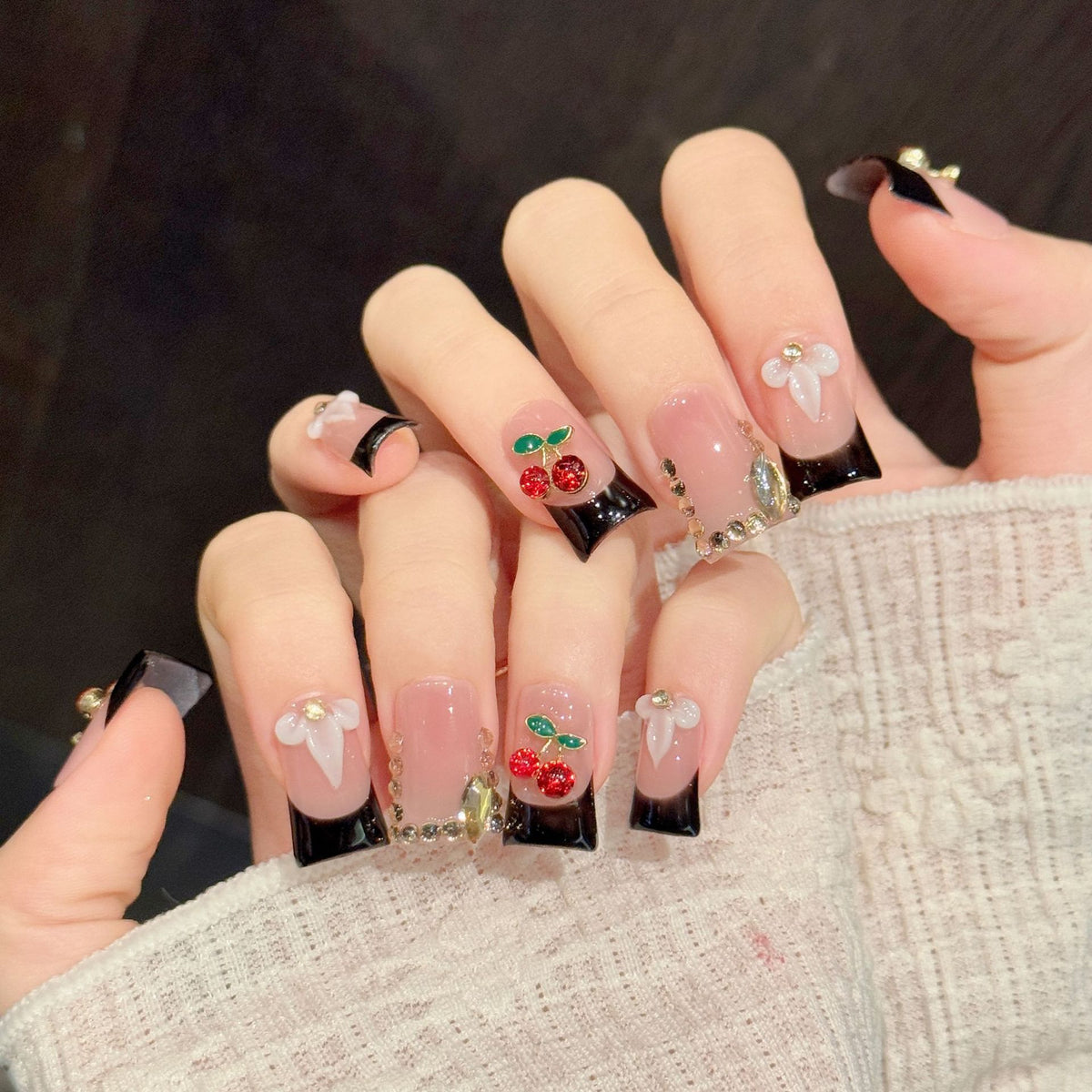 Noir Cherry Crush | Short Duck Press‑on Nails