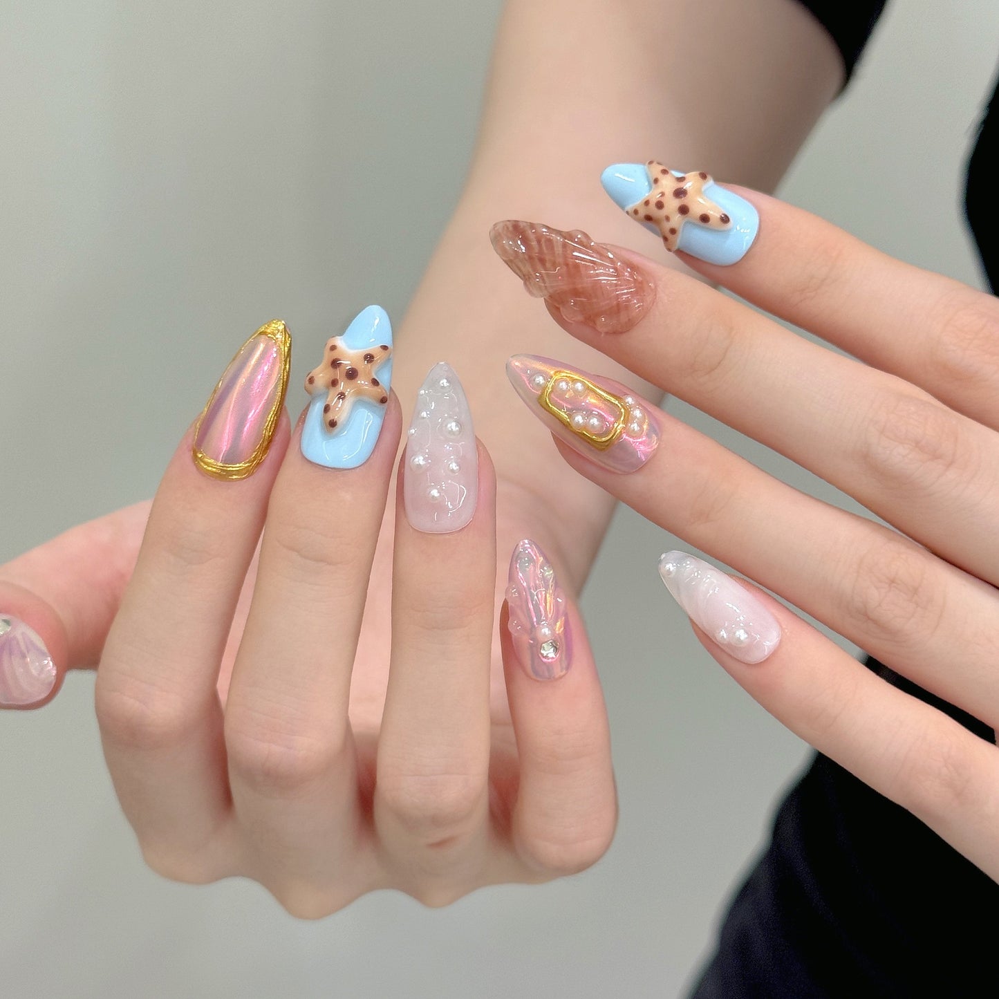 Coastal Glow | Medium Almond Press-on Nails