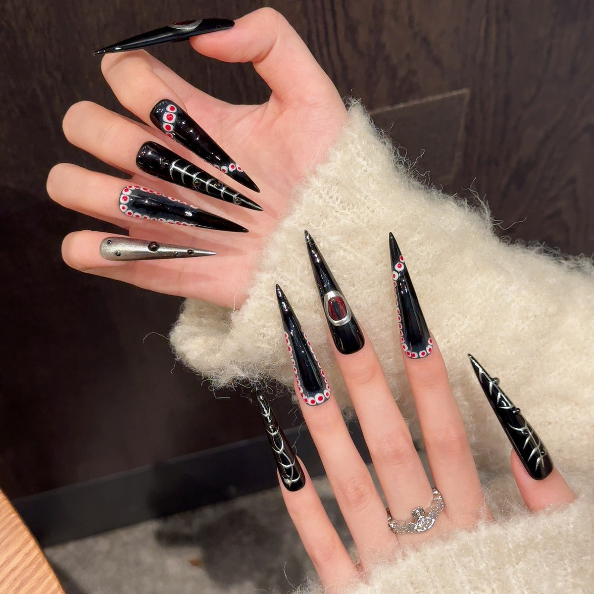 Onyx Gaze | Extra Long Stiletto Press‑on Nails
