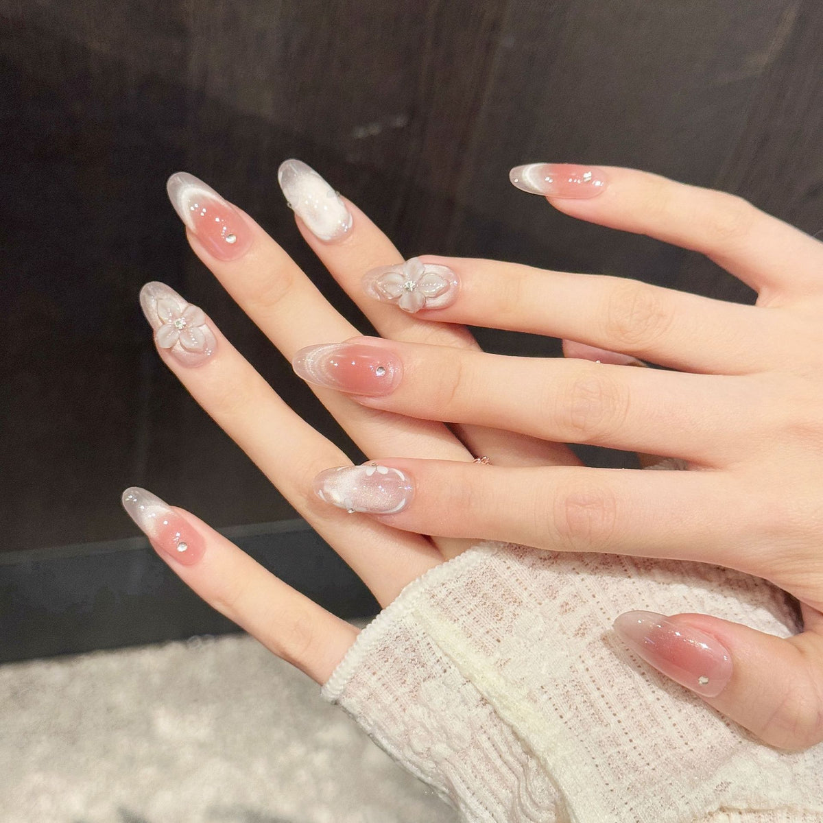 Petal Hush | Medium Oval Press‑on Nails