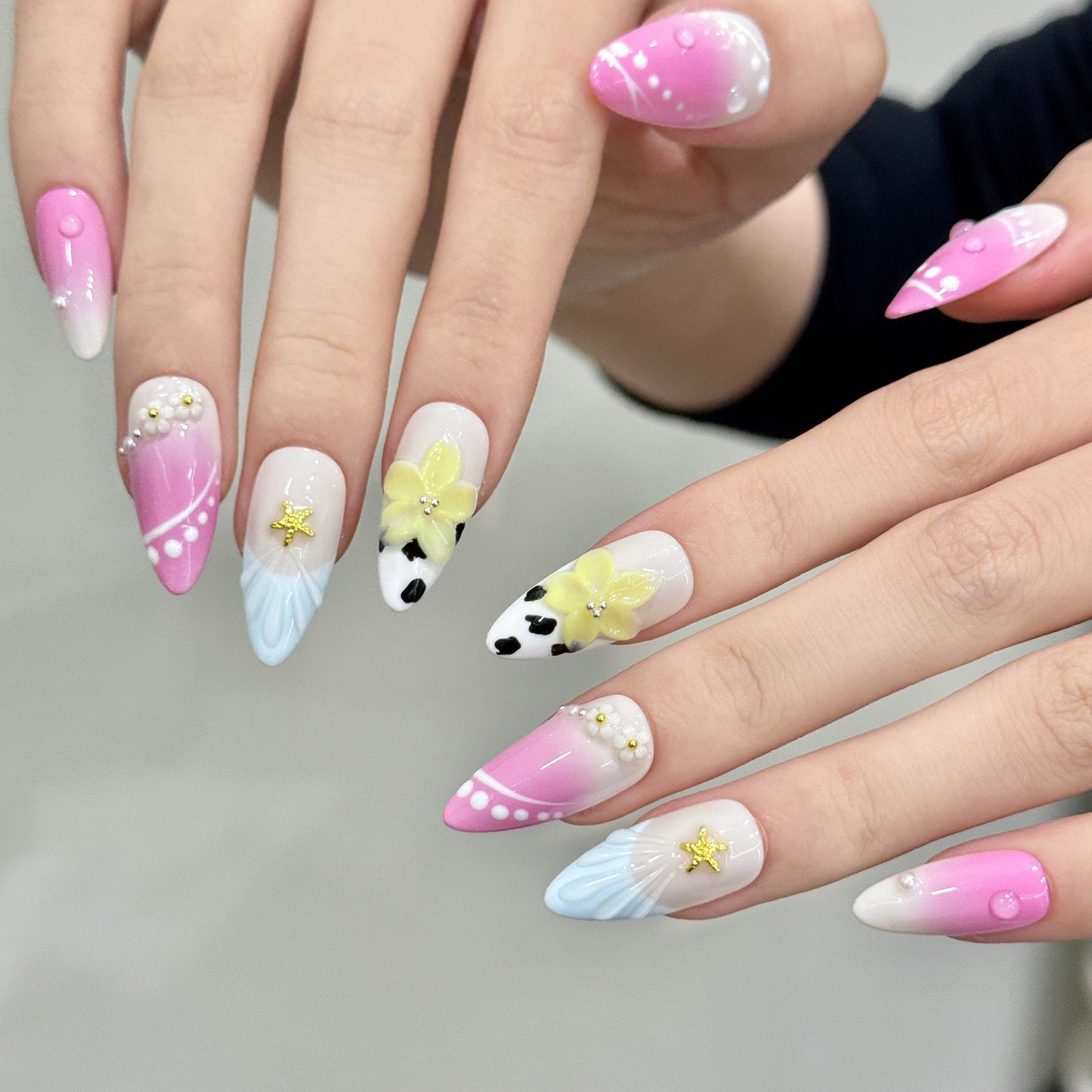 Blush Oceano | Medium Almond Press‑on Nails