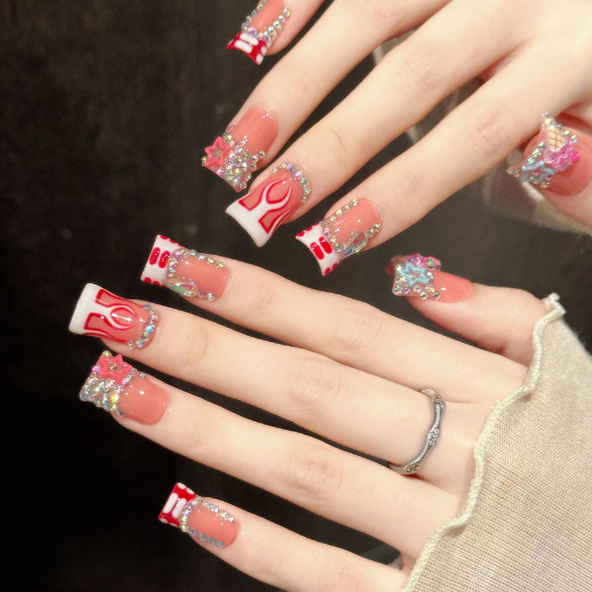 Candy Spark | Short Duck Press‑on Nails