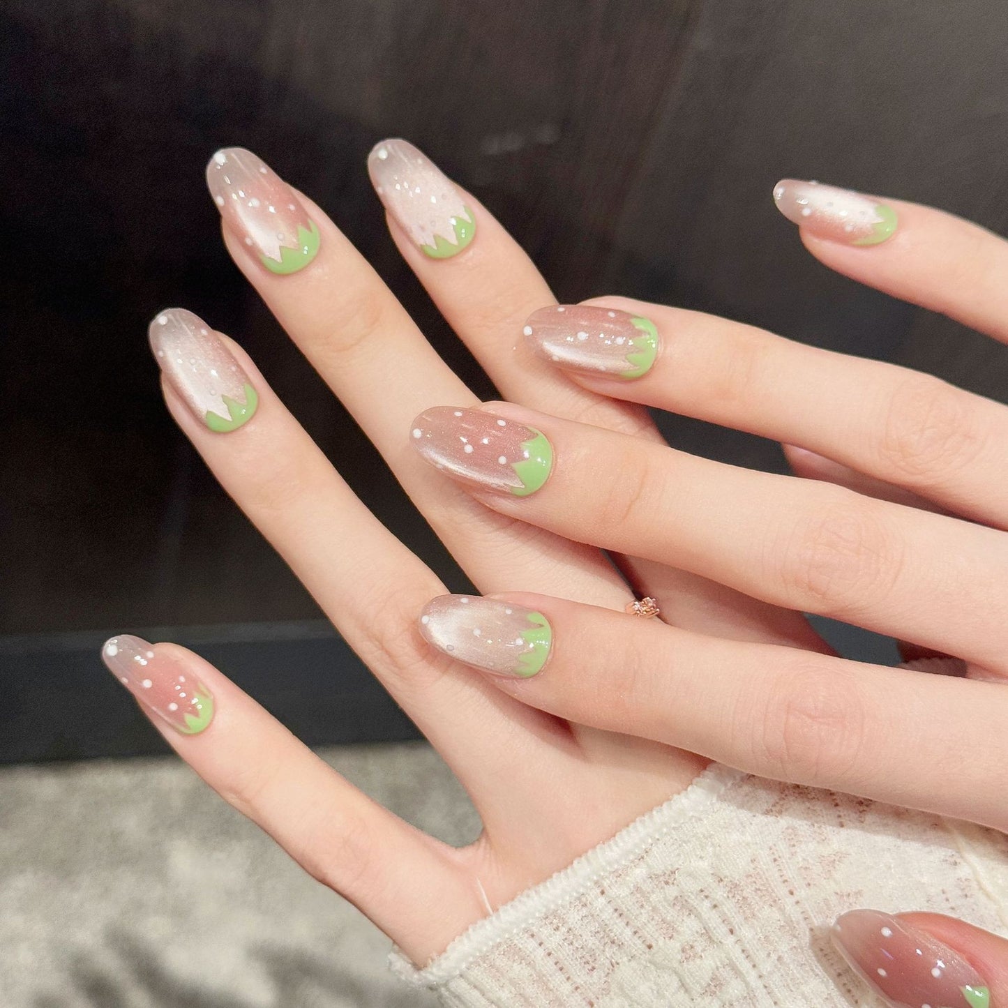 Cream Berry Tip | Short Oval Press‑on Nails