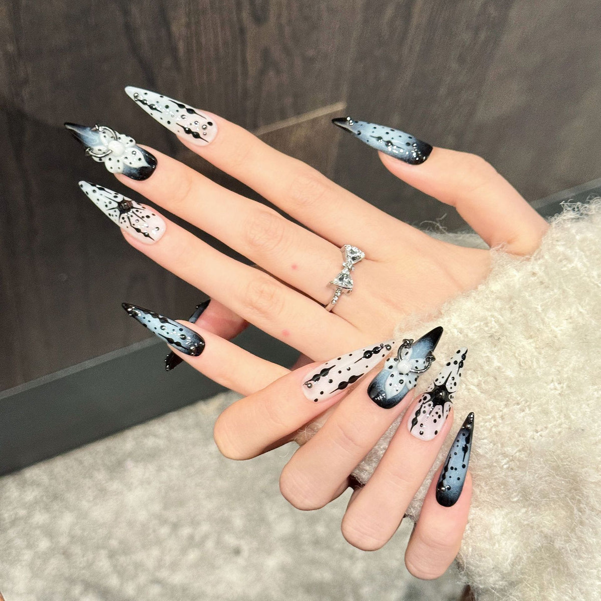 Ink Void | Long Stiletto Press‑on Nails