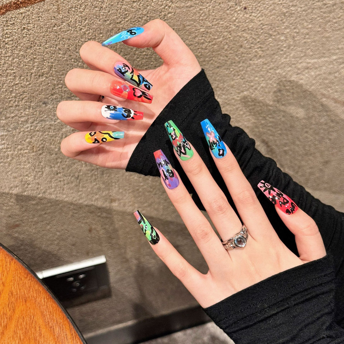 Graffiti Pop | Long Coffin Press‑on Nails