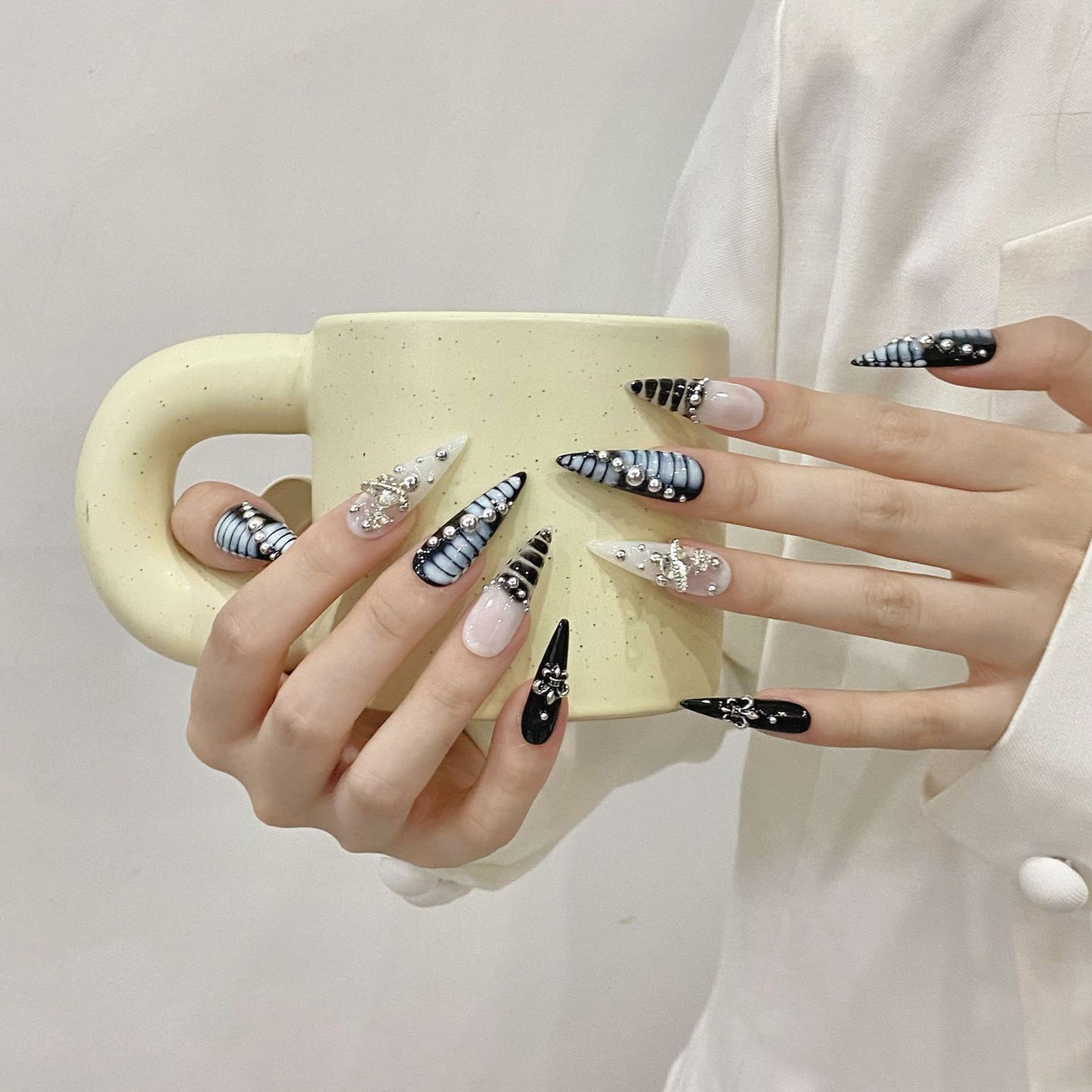 Haze Orbit | Long Stiletto Press‑on Nails