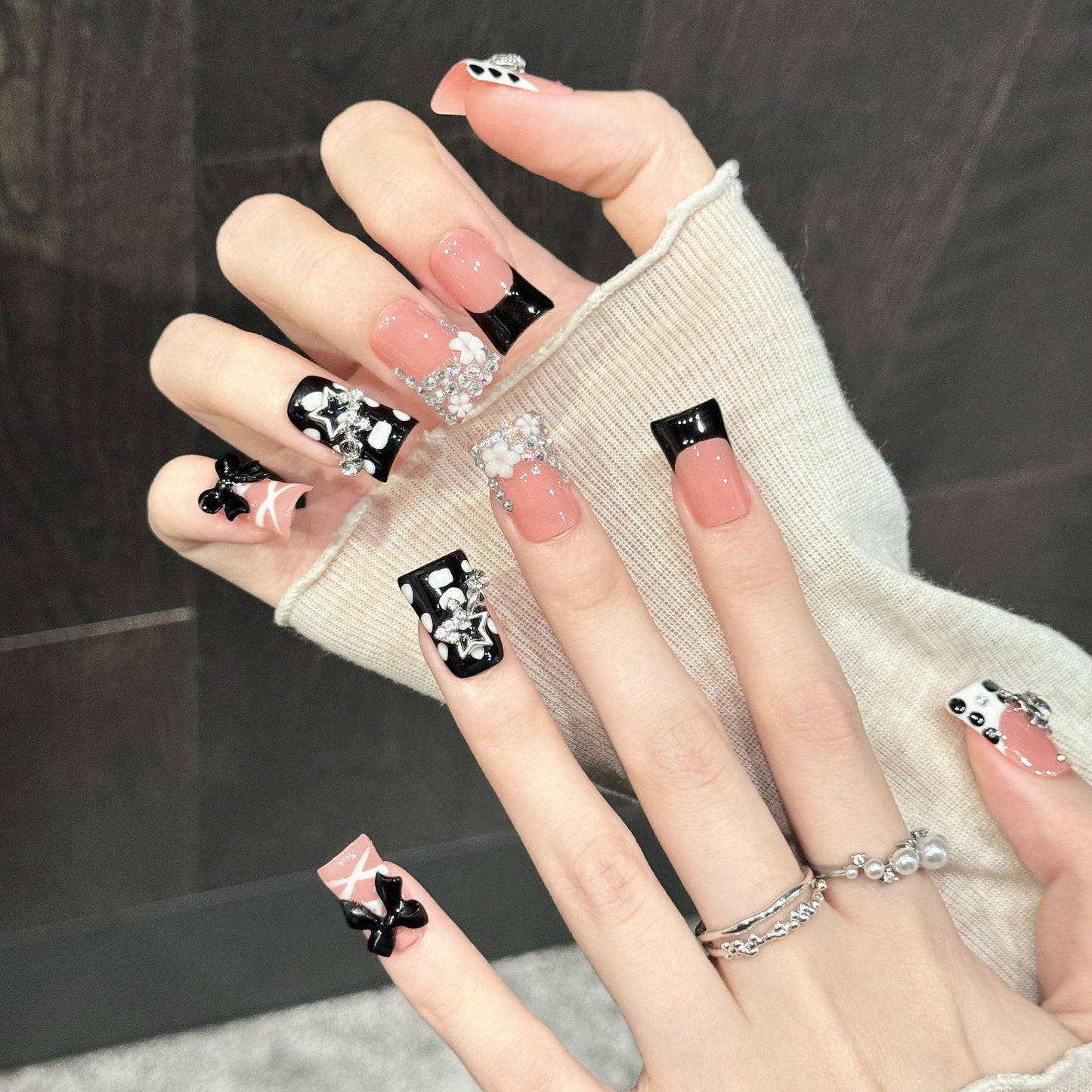 Peach Punk | Short Duck Press‑on Nails