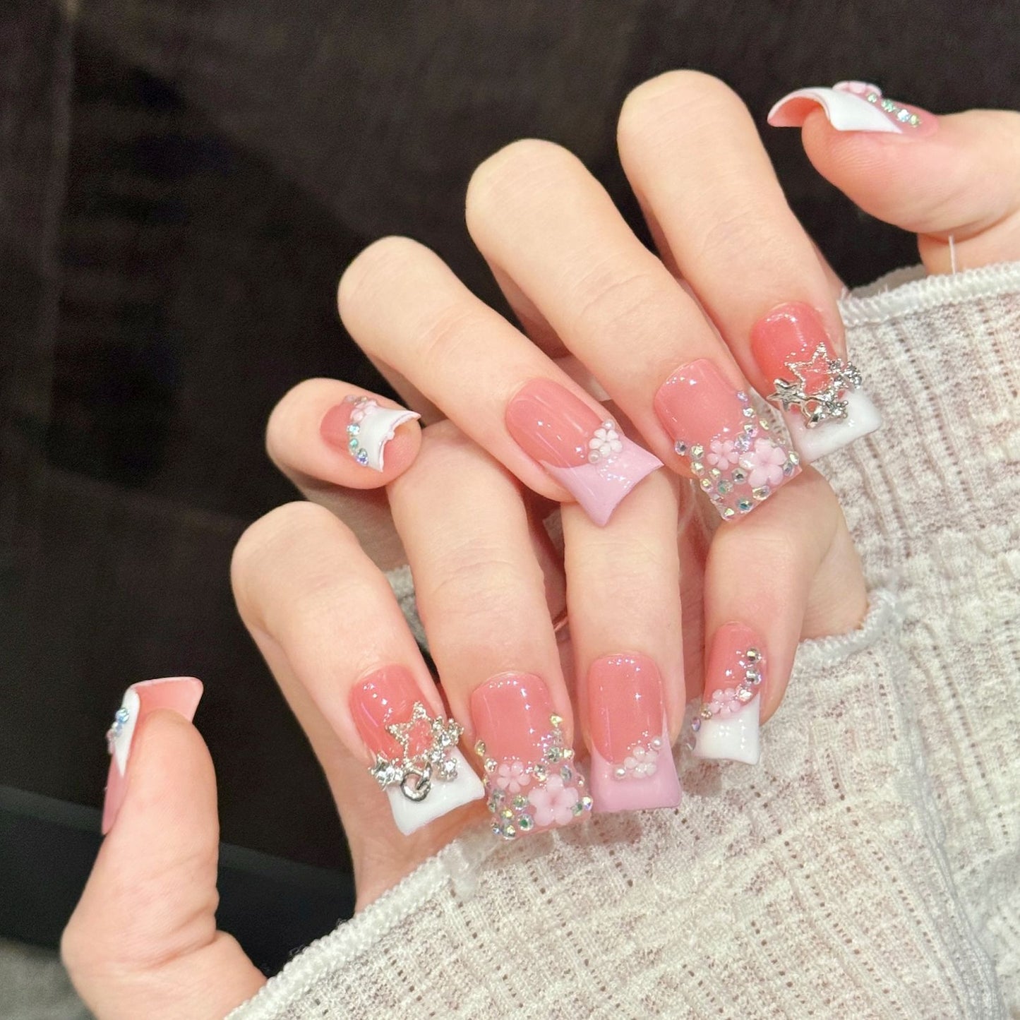 Sakura Frost | Short Duck Press‑on Nails