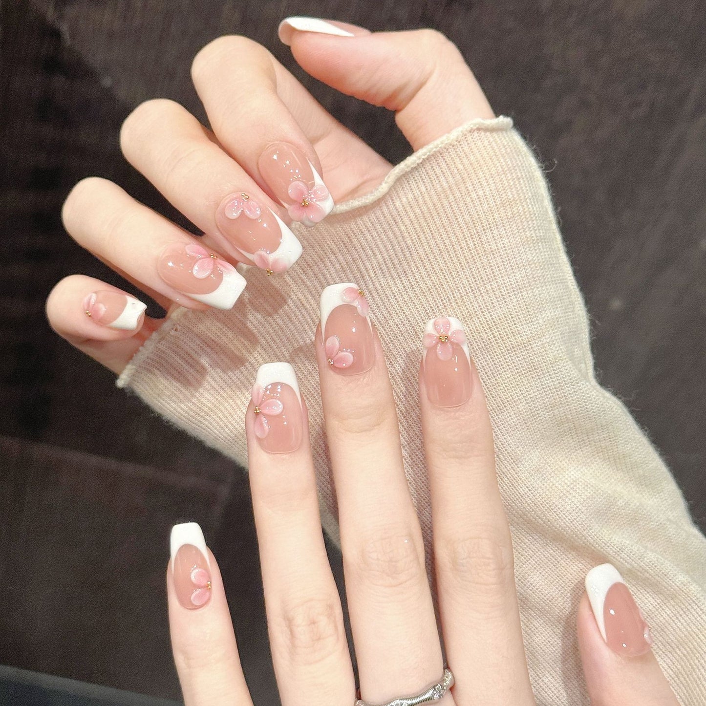 Peach Liora | Medium Square Press‑on Nails