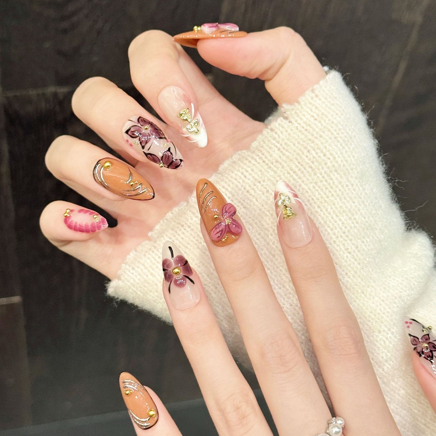 Rust Gild | Medium Almond Press‑on Nails
