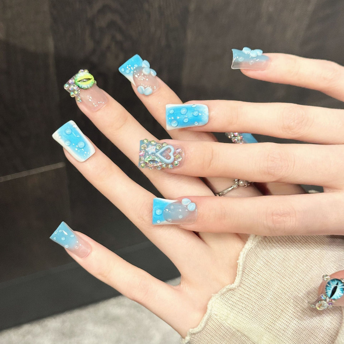 Ocean Gaze | Short Duck Press‑on Nails
