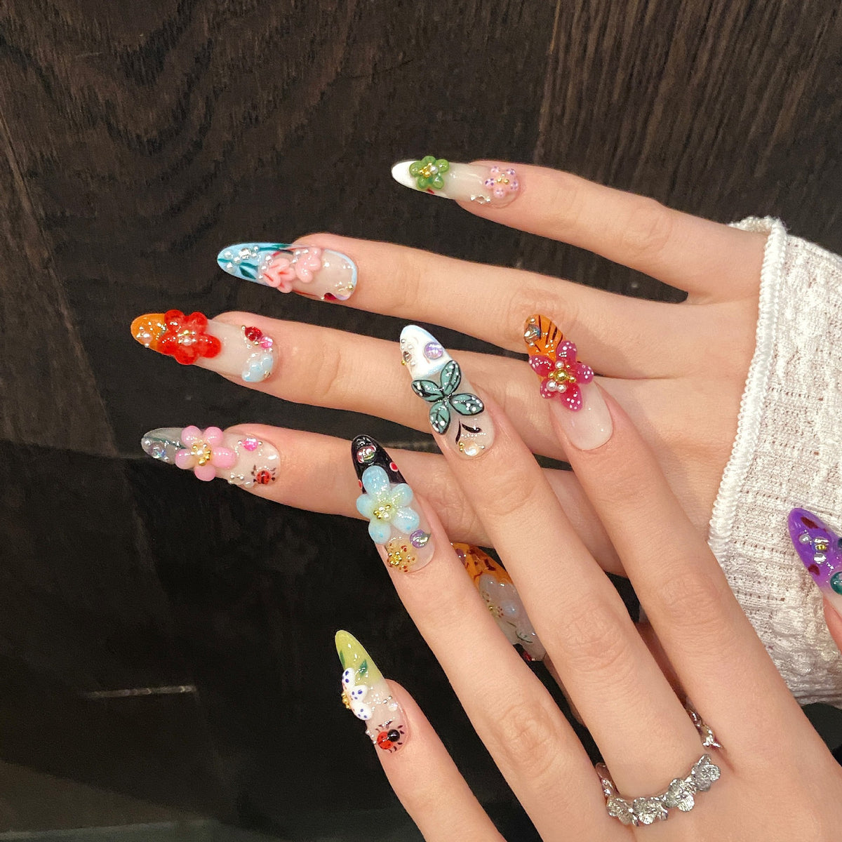 Maren Bloom | Long Almond Press‑on Nails