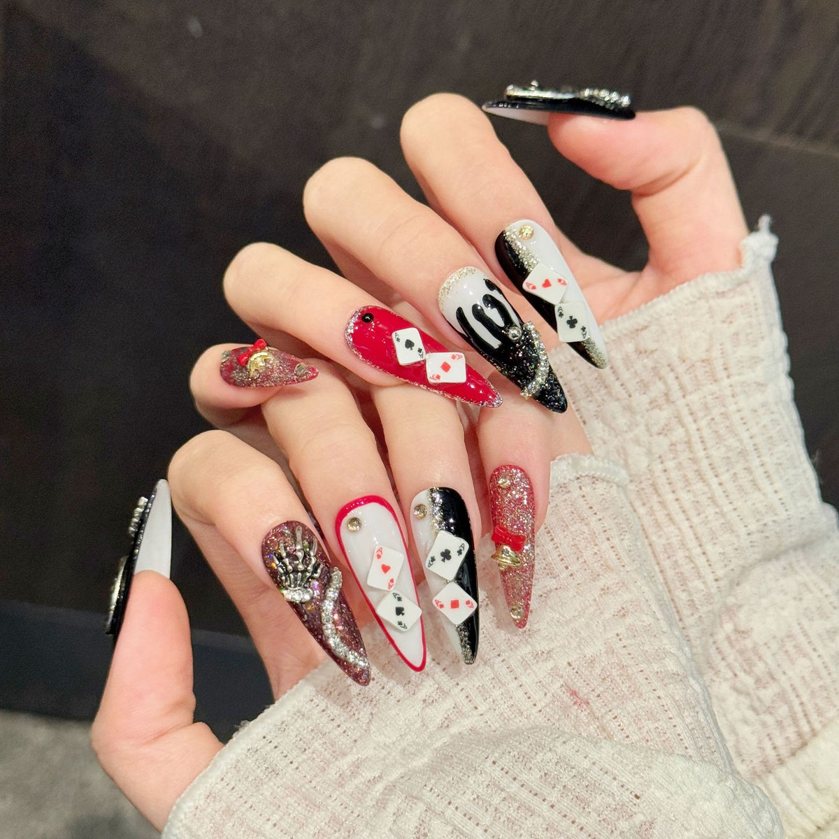 Mask Rove | Long Stiletto Press‑on Nails