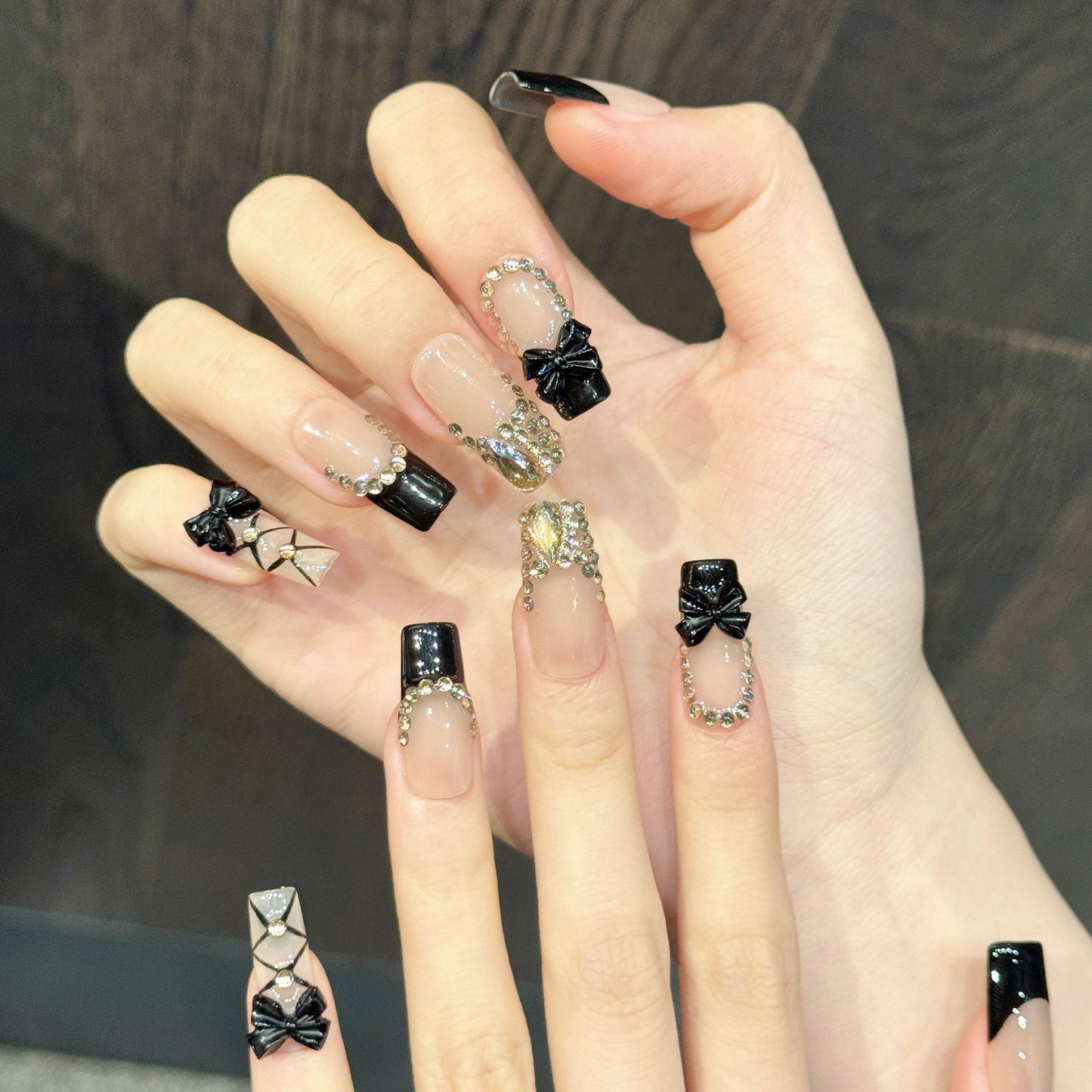 Noir Bow | Long Square Press‑on Nails
