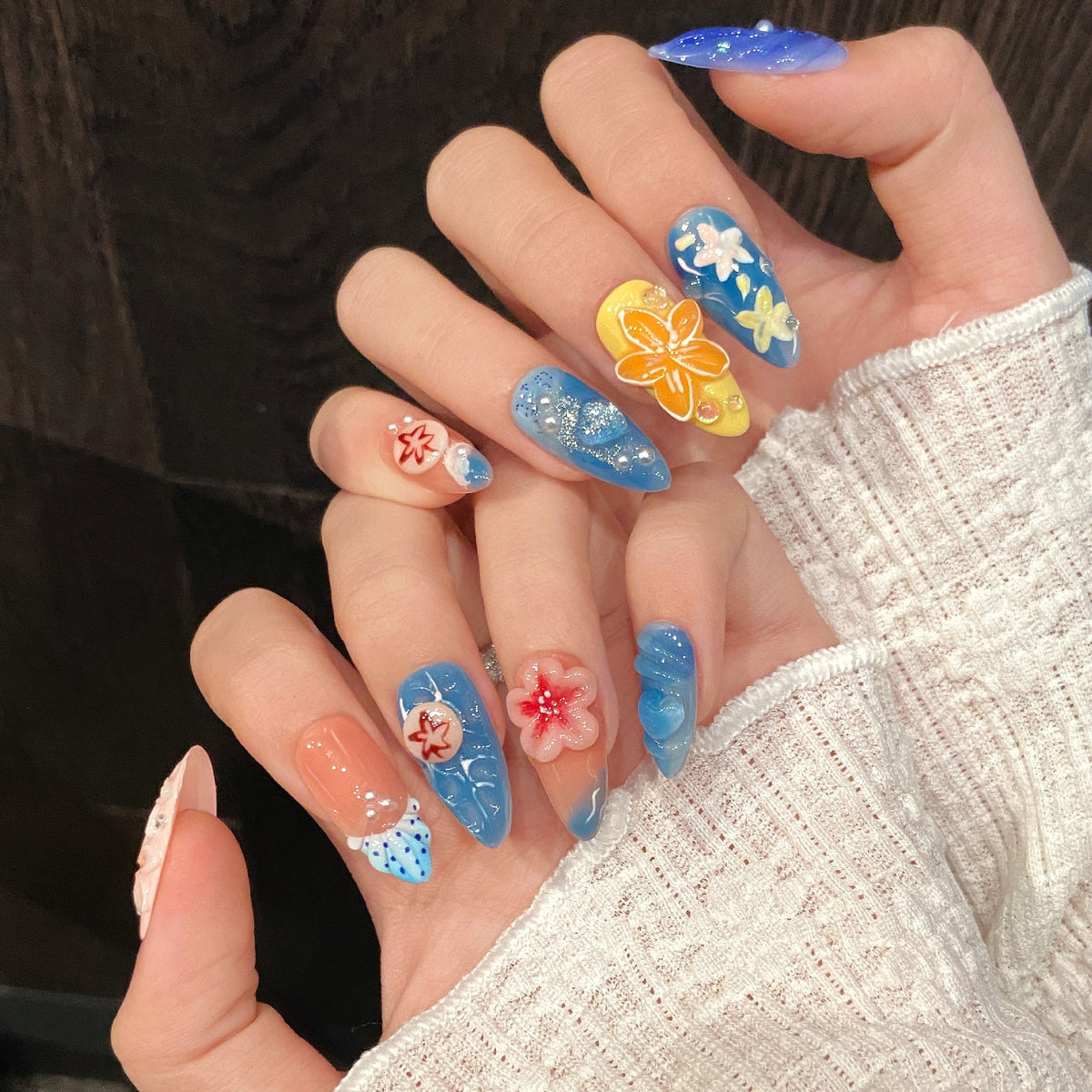 Ocean Petal | Medium Almond Press‑on Nails