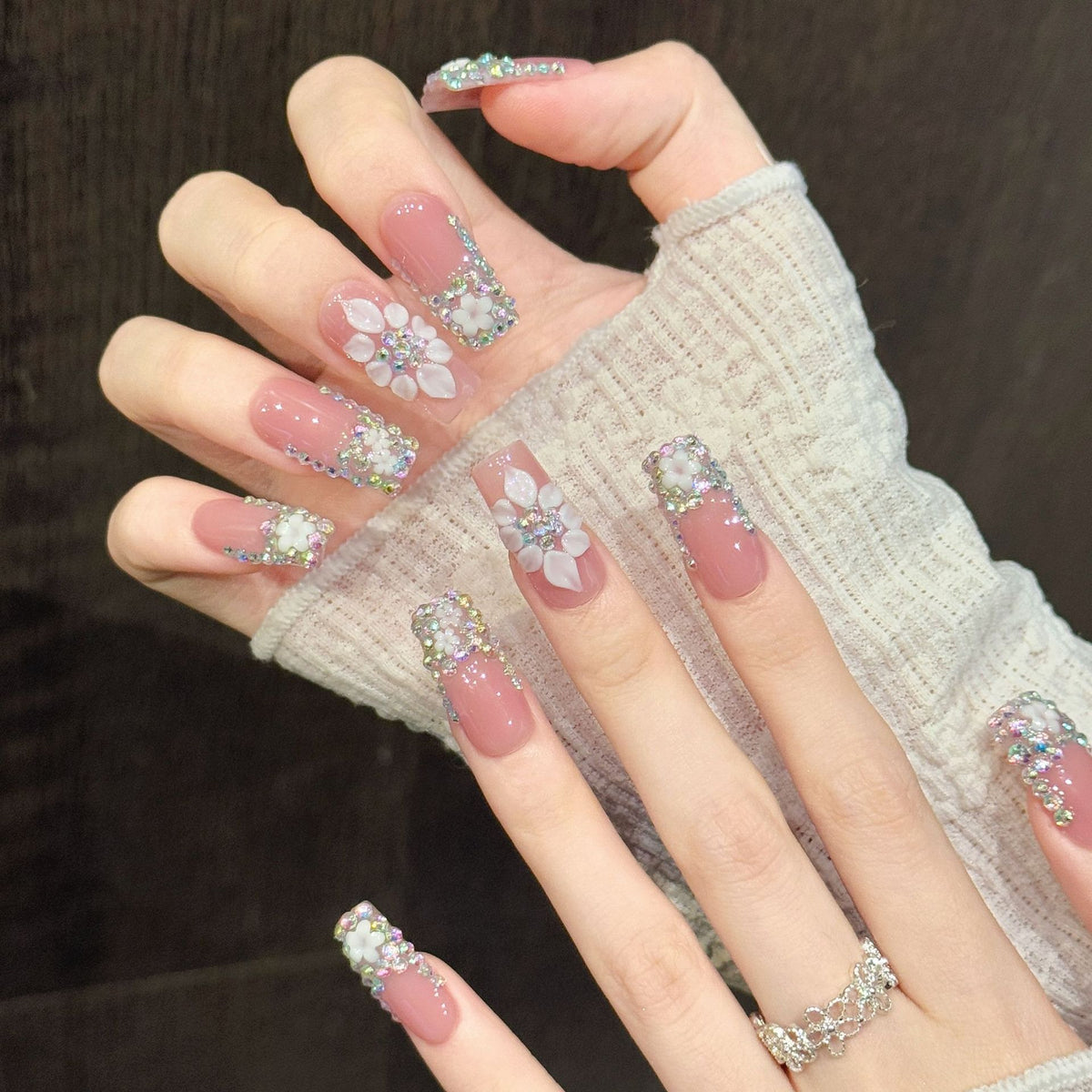 Lumi Pearl | Long Square Press‑on Nails