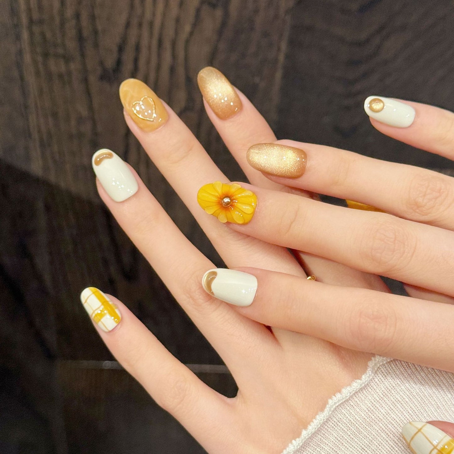 Tangerine Warmth | Short Oval Press‑on Nails