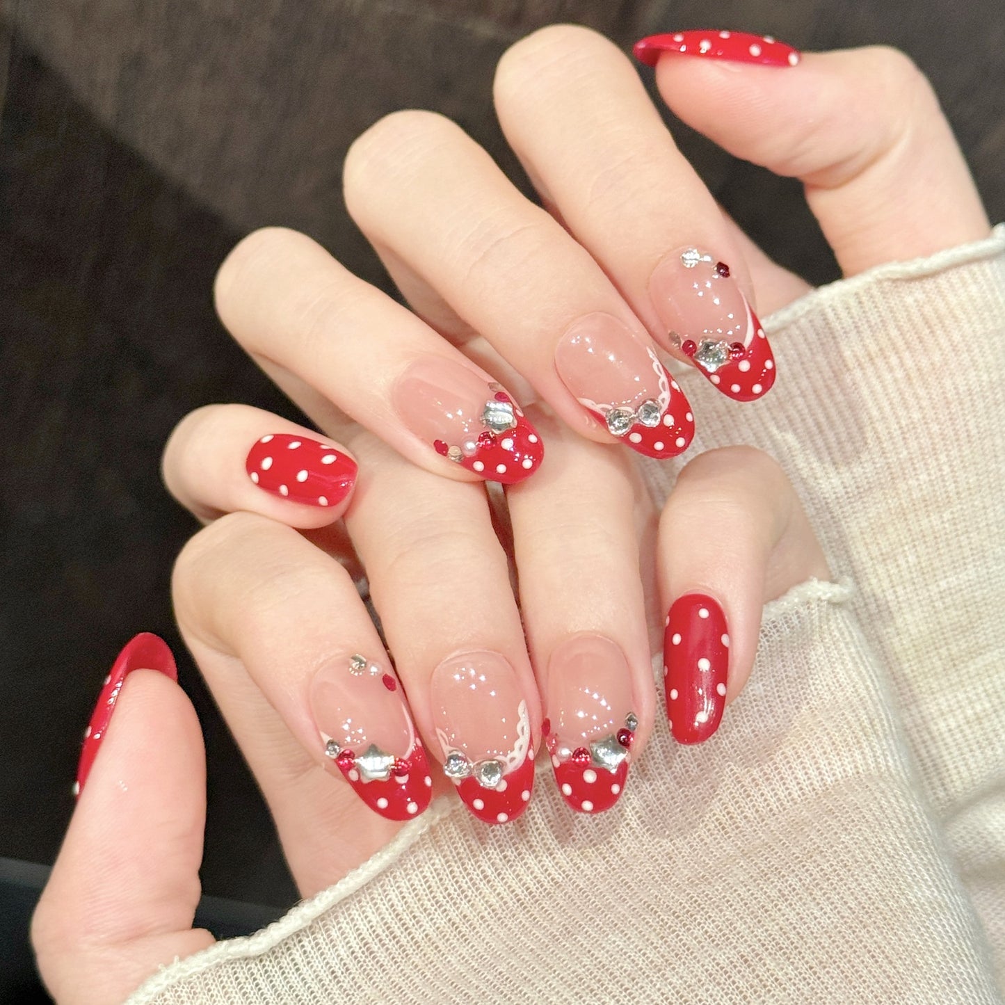 Cherry Pop | Short Oval Press‑on Nails