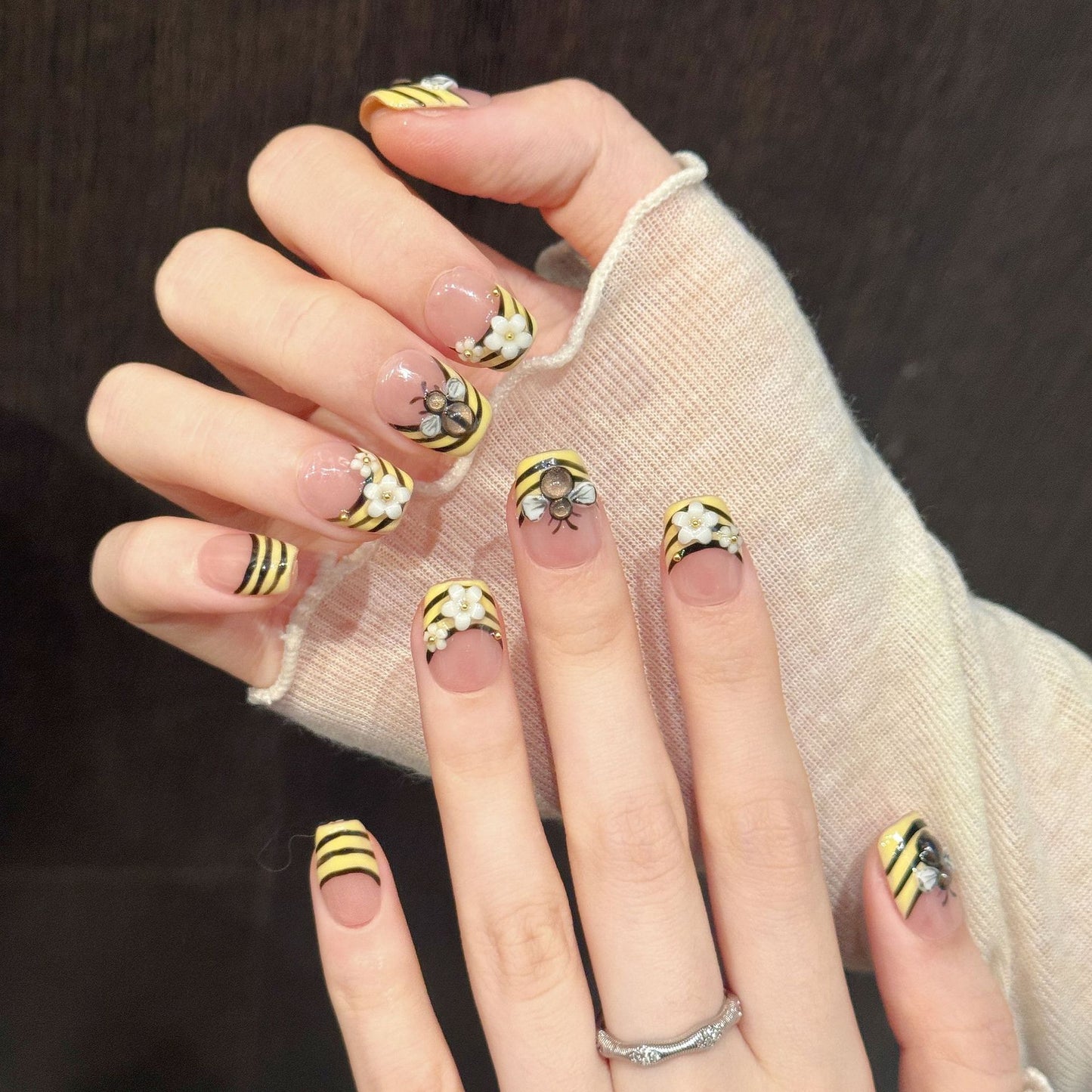 Bumble Sweet | Short Square Press‑on Nails
