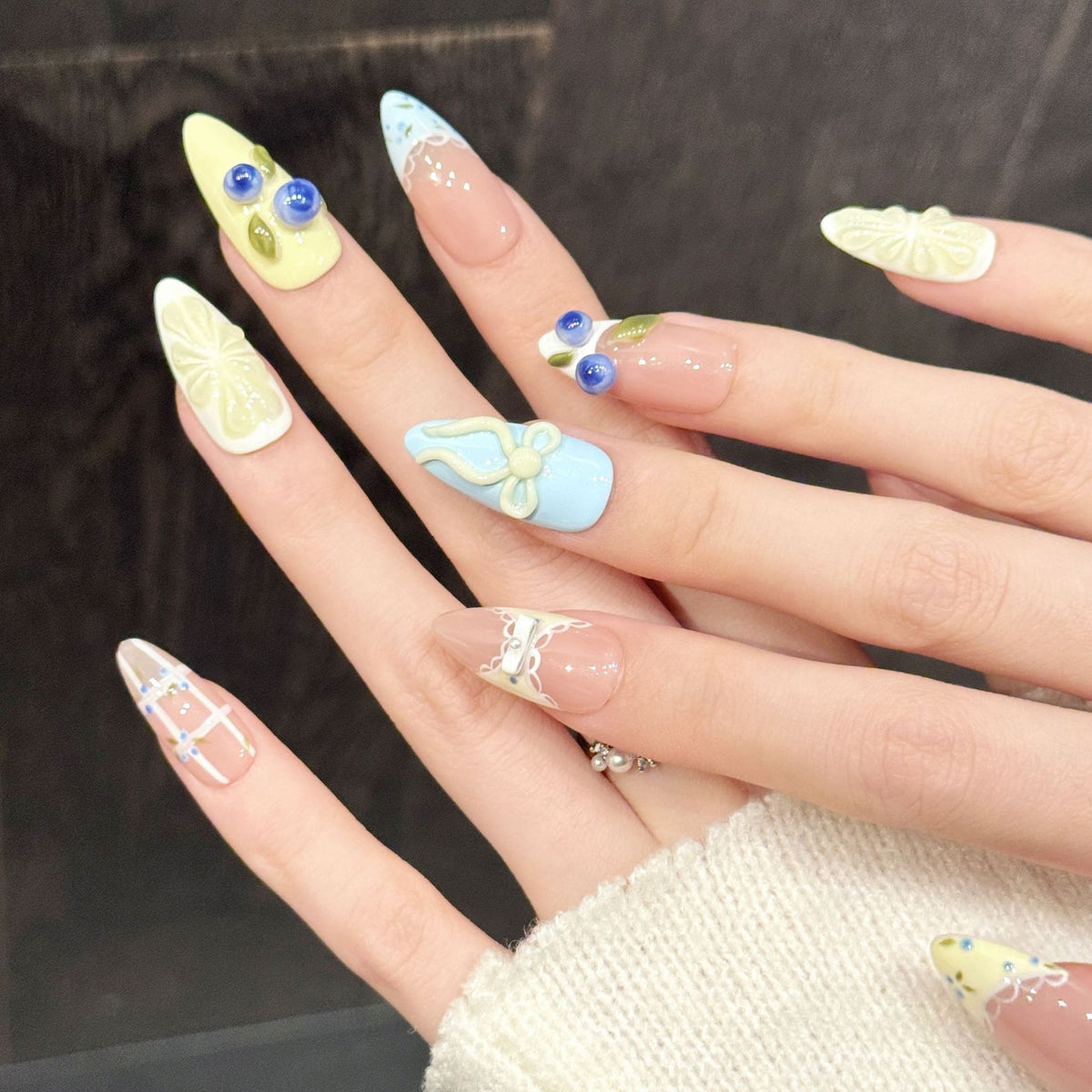 Pastel Berry | Medium Almond Press‑on Nails
