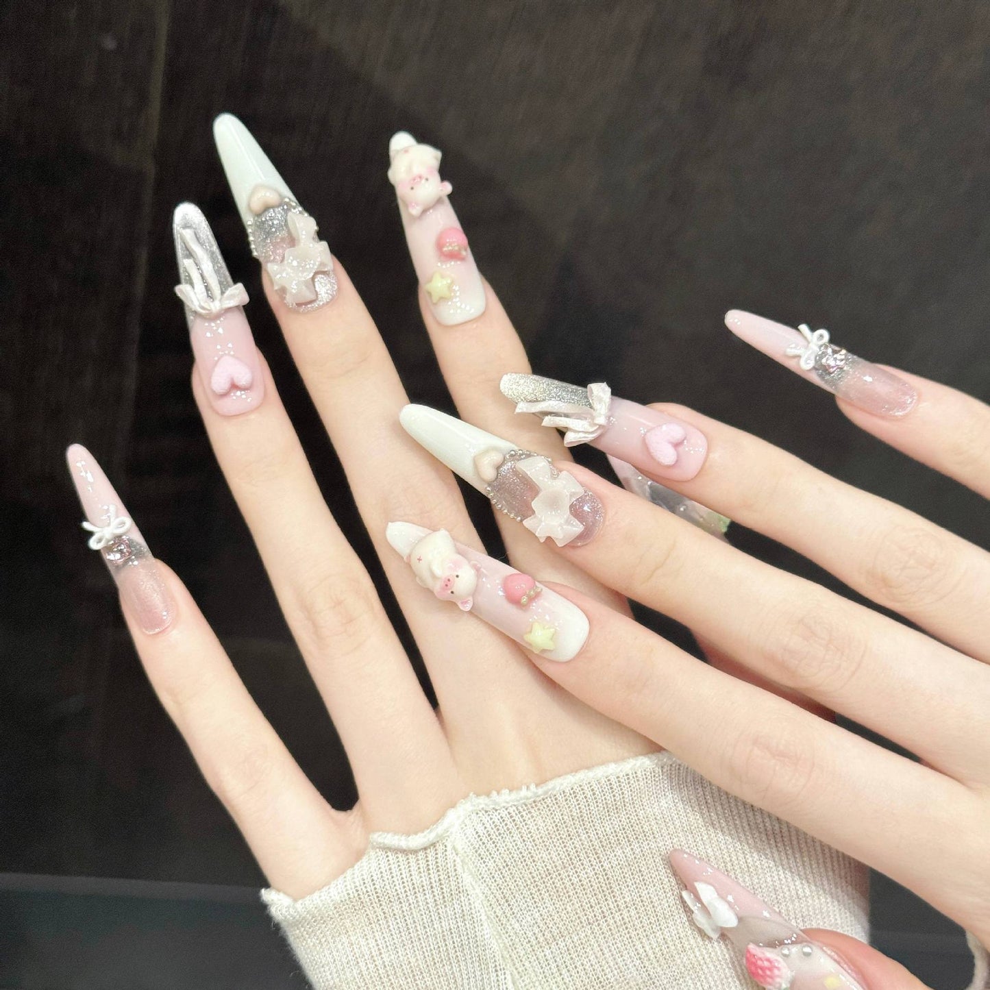 Strawberry Pig | Long Stiletto Press‑on Nails