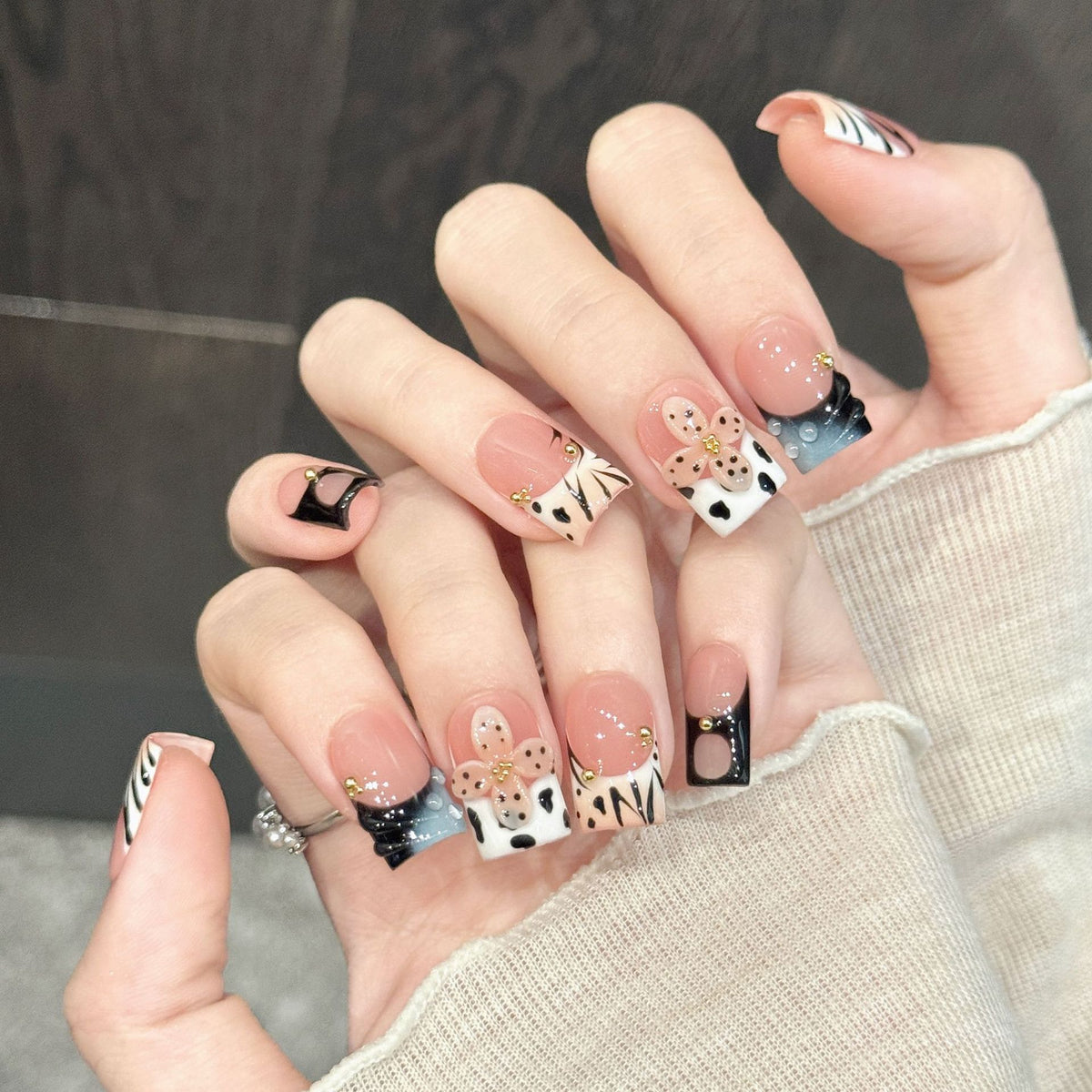 Blush Wild | Short Duck Press‑on Nails