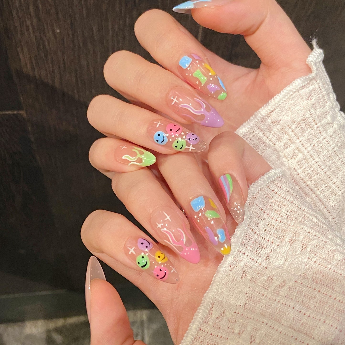Candy Grin | Medium Almond Press‑on Nails
