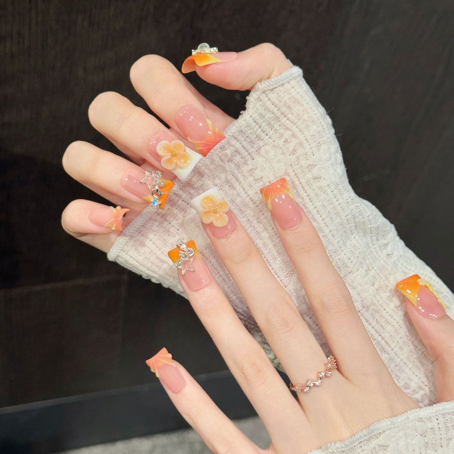 Tangerine Daydream | Short Duck Press‑on Nails