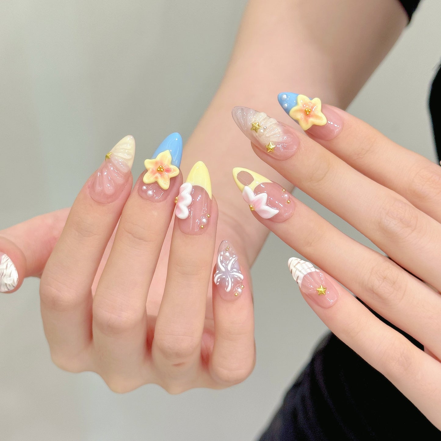 Shore Hush | Medium Almond Press‑on Nails