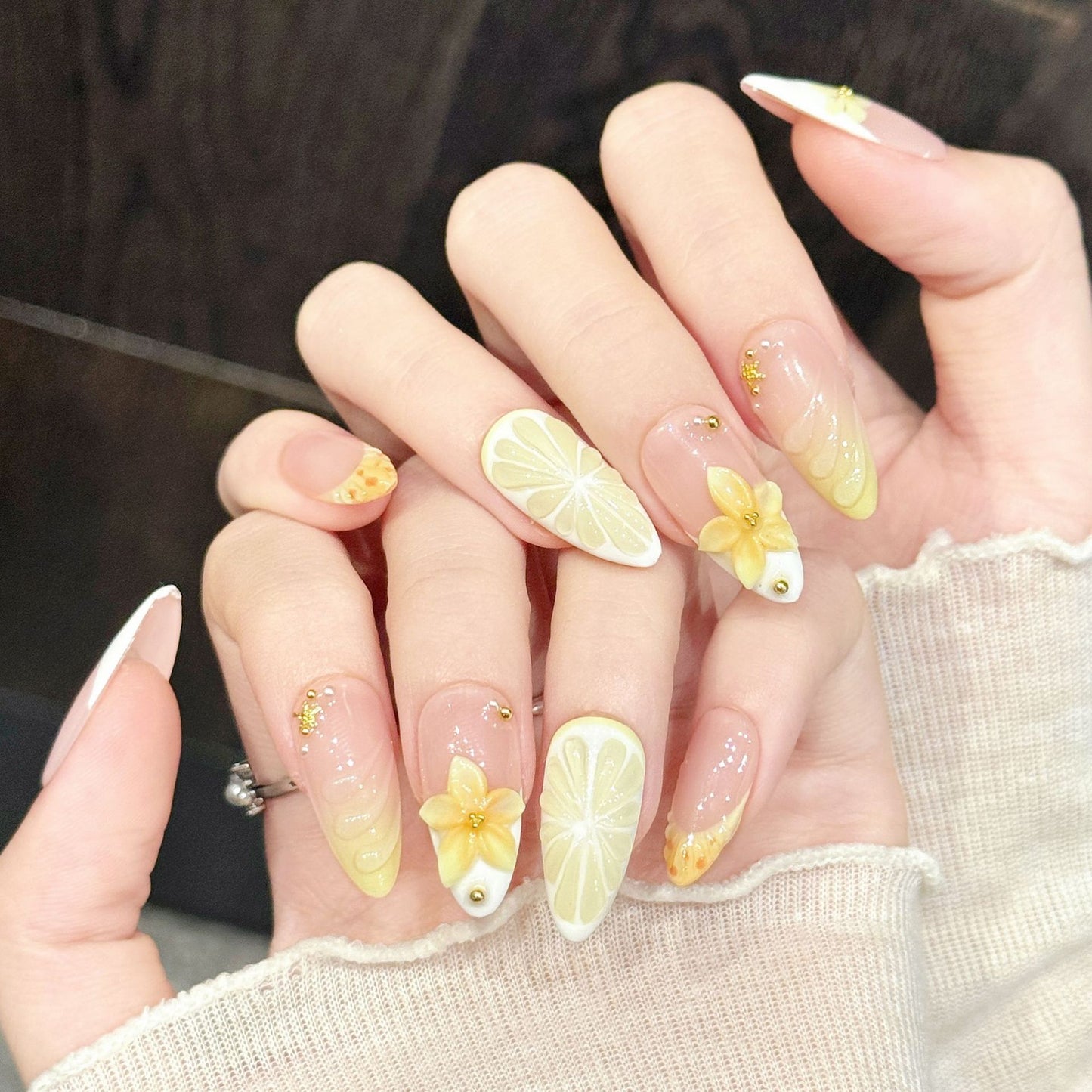 Honey Zest | Medium Almond Press‑on Nails