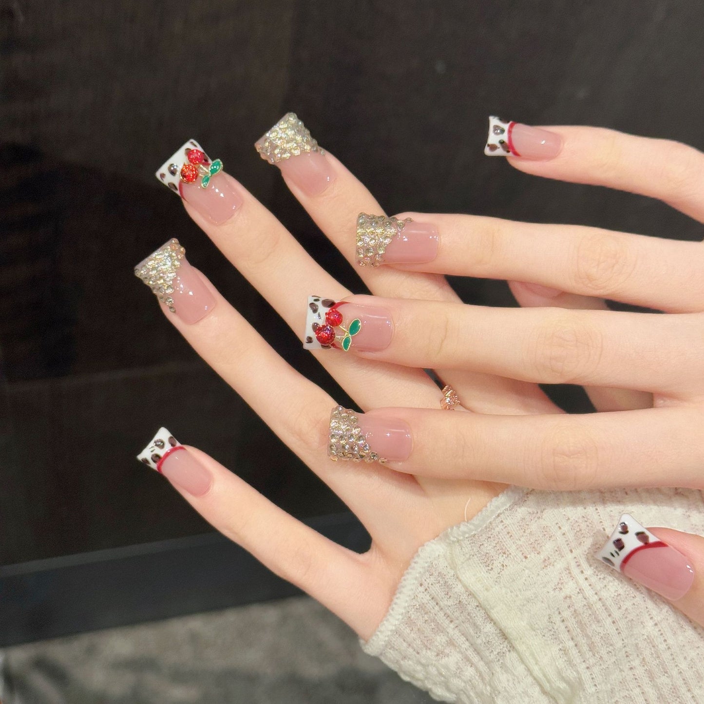 Cherry Leopard | Short Duck Press‑on Nails