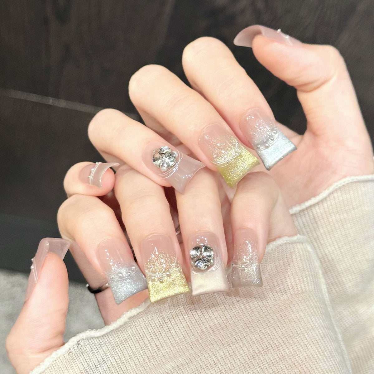 Pastel Shimmer | Short Duck Press‑on Nails