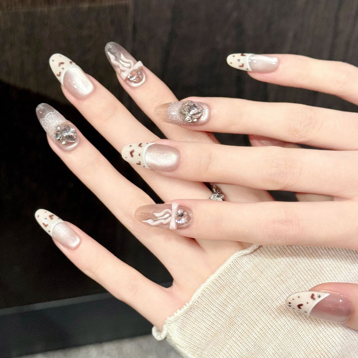 Soft Blush | Medium Oval Press‑on Nails