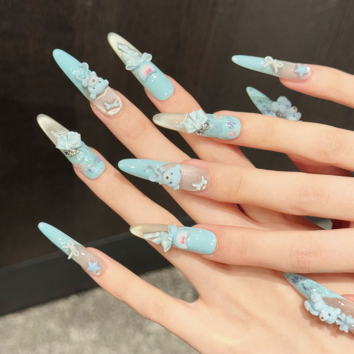 Sky Cub | Long Stiletto Press‑on Nails