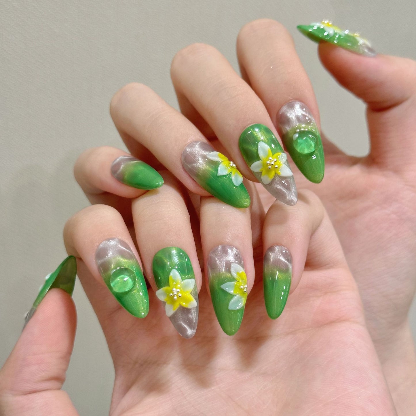 Emerald Helio | Medium Almond Press‑on Nails
