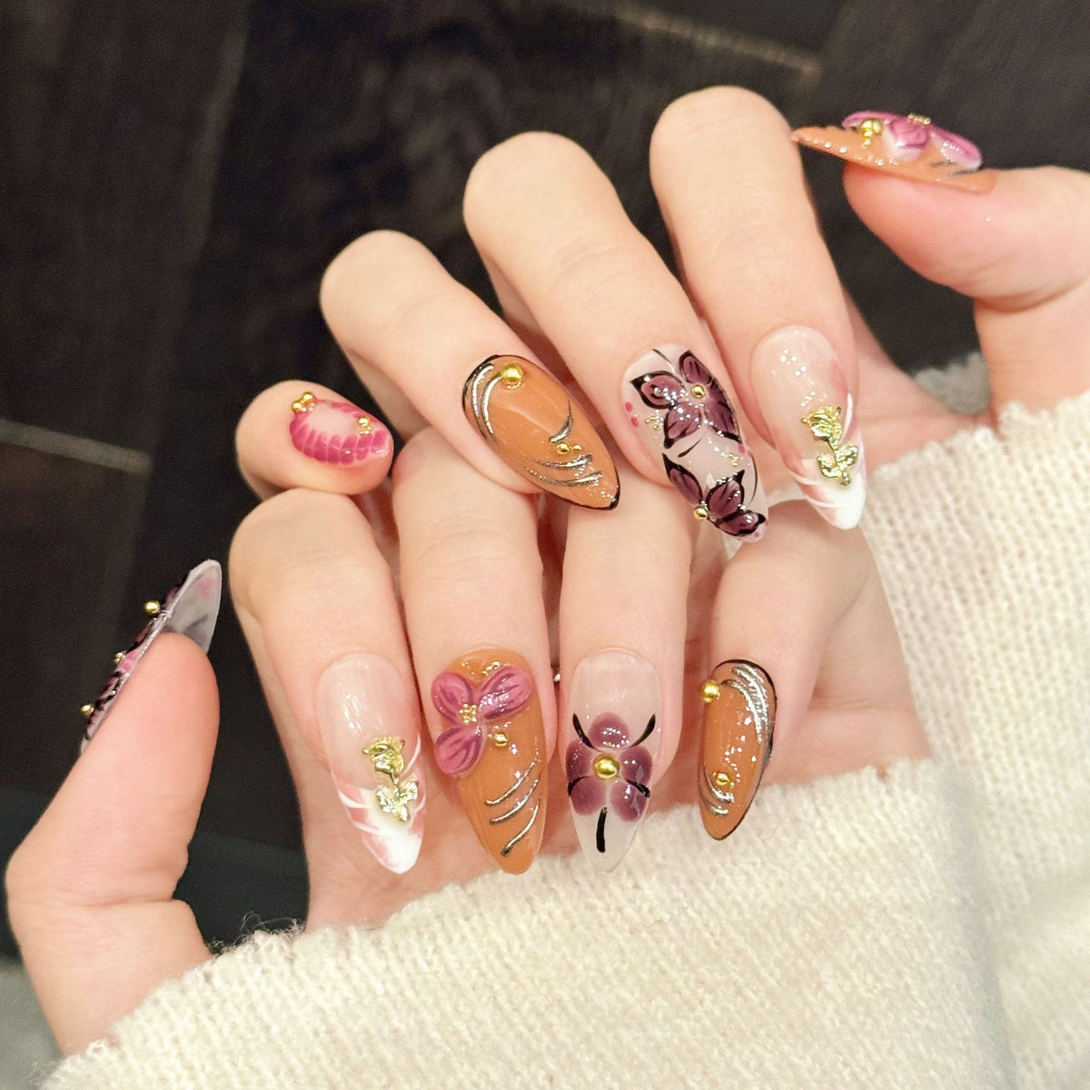 Rust Gild | Medium Almond Press‑on Nails