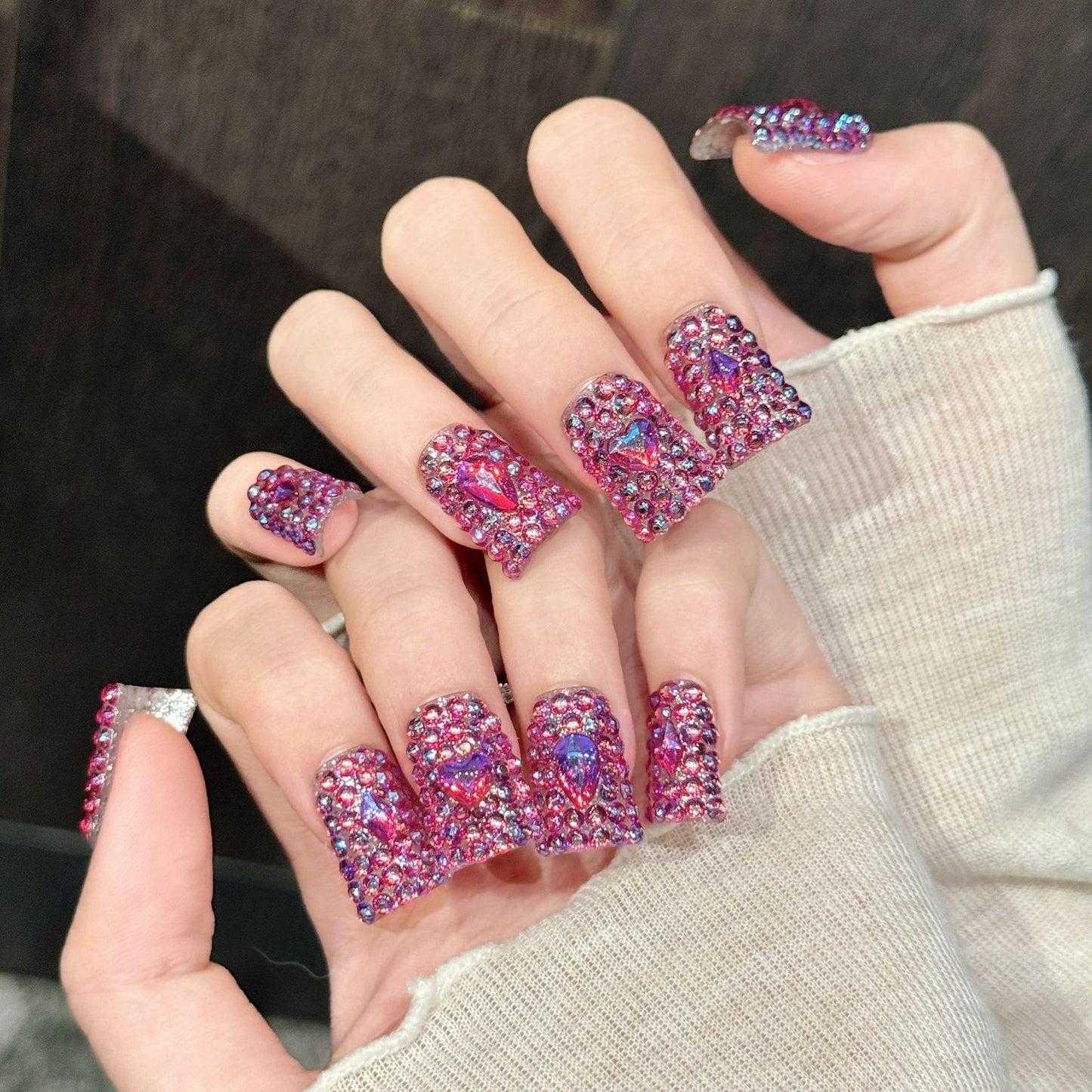 Fuchsia Bling | Short Duck Press‑on Nails
