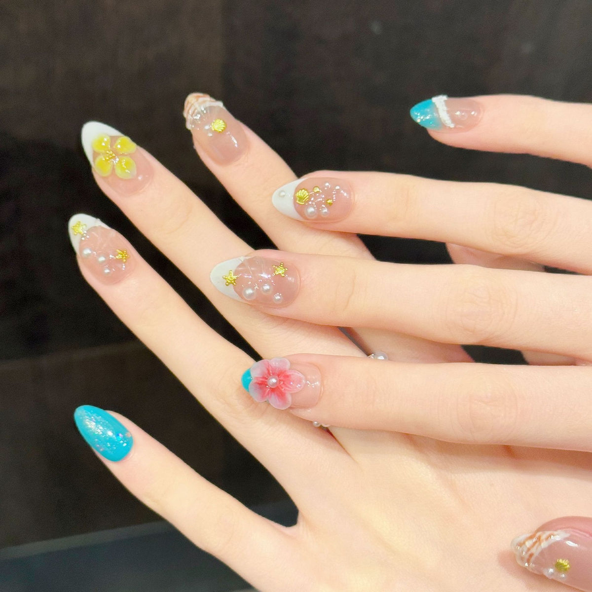 Ocean Bloom Cove | Short Almond Press‑on Nails