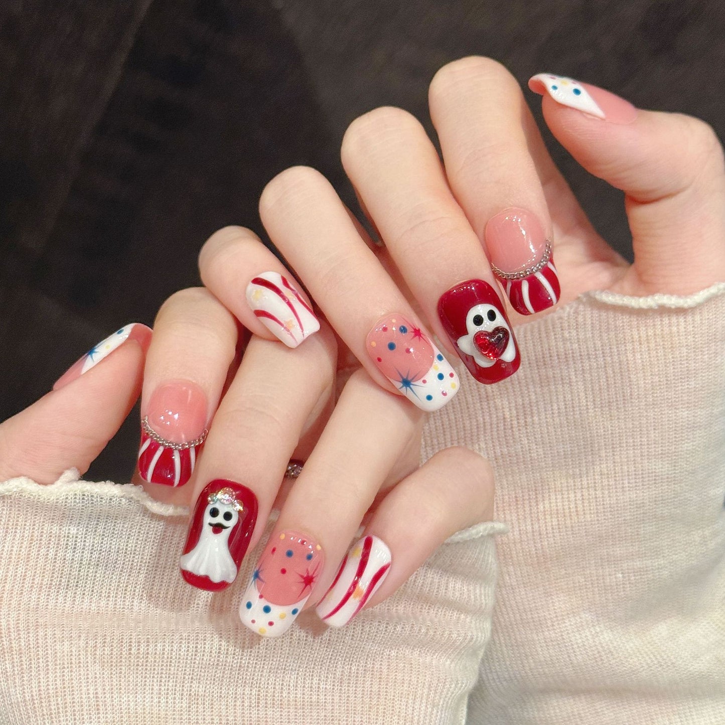 Morrigan Feast | Medium Square Press‑on Nails