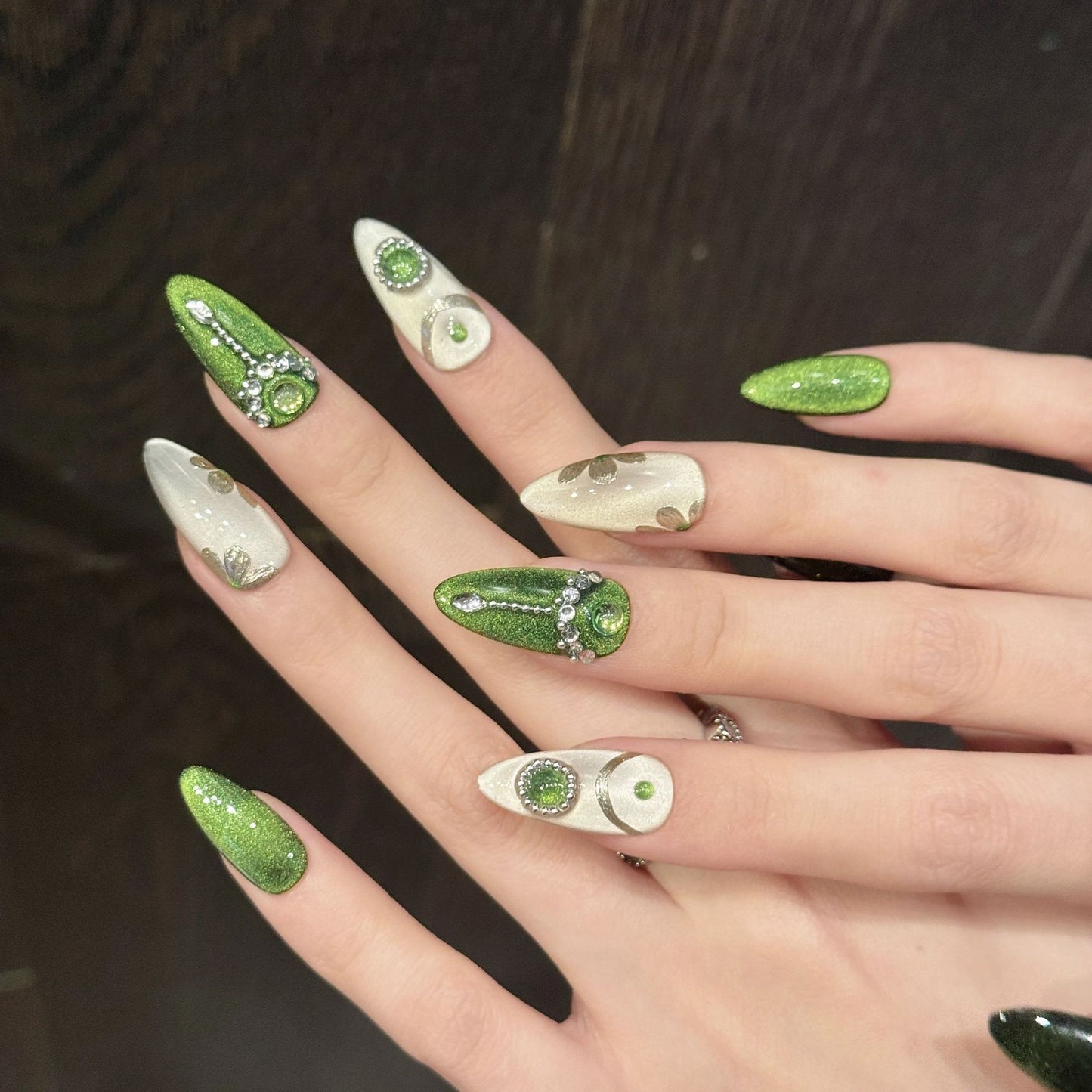 Emerald Gleam | Medium Almond Press‑on Nails