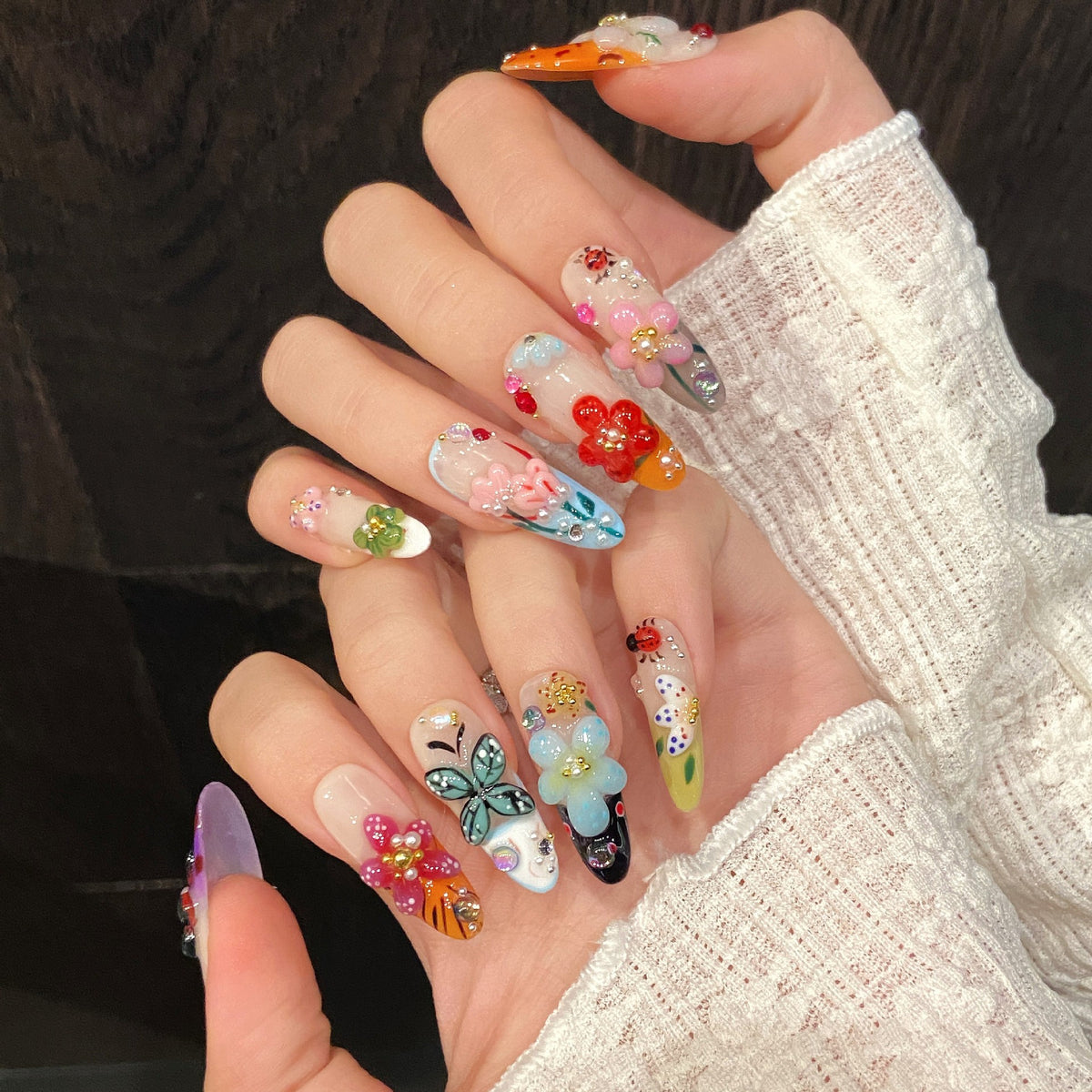 Maren Bloom | Long Almond Press‑on Nails
